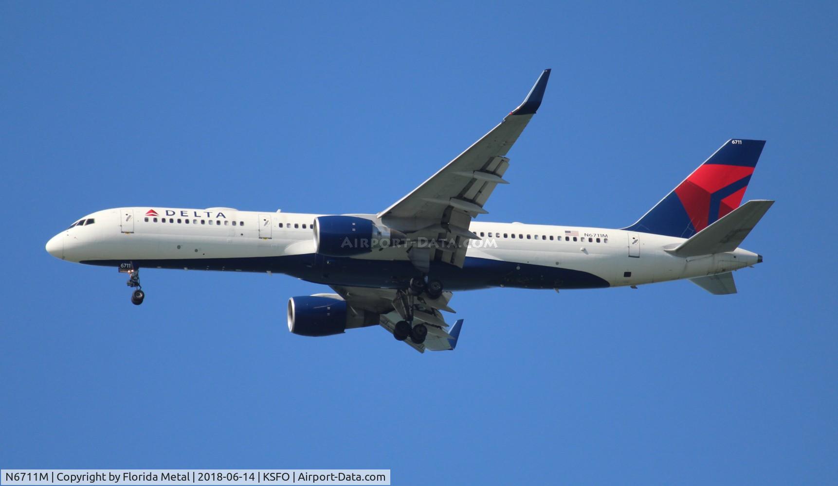 N6711M, 2000 Boeing 757-232 C/N 30483, DAL 757-200