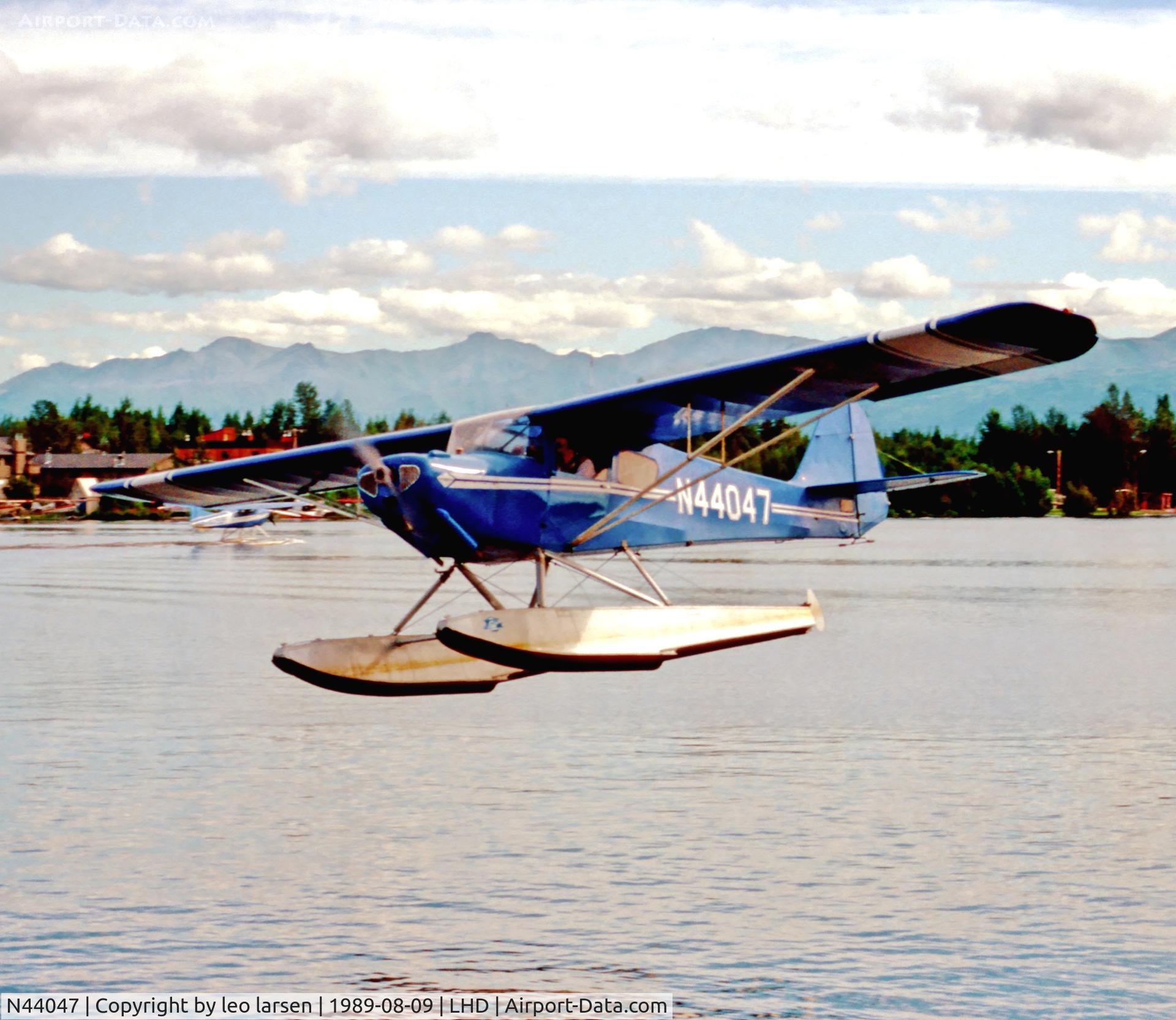 N44047, 1946 Taylorcraft BC12-D C/N 9847, Lake Hood Air Harbour 9.8.1989