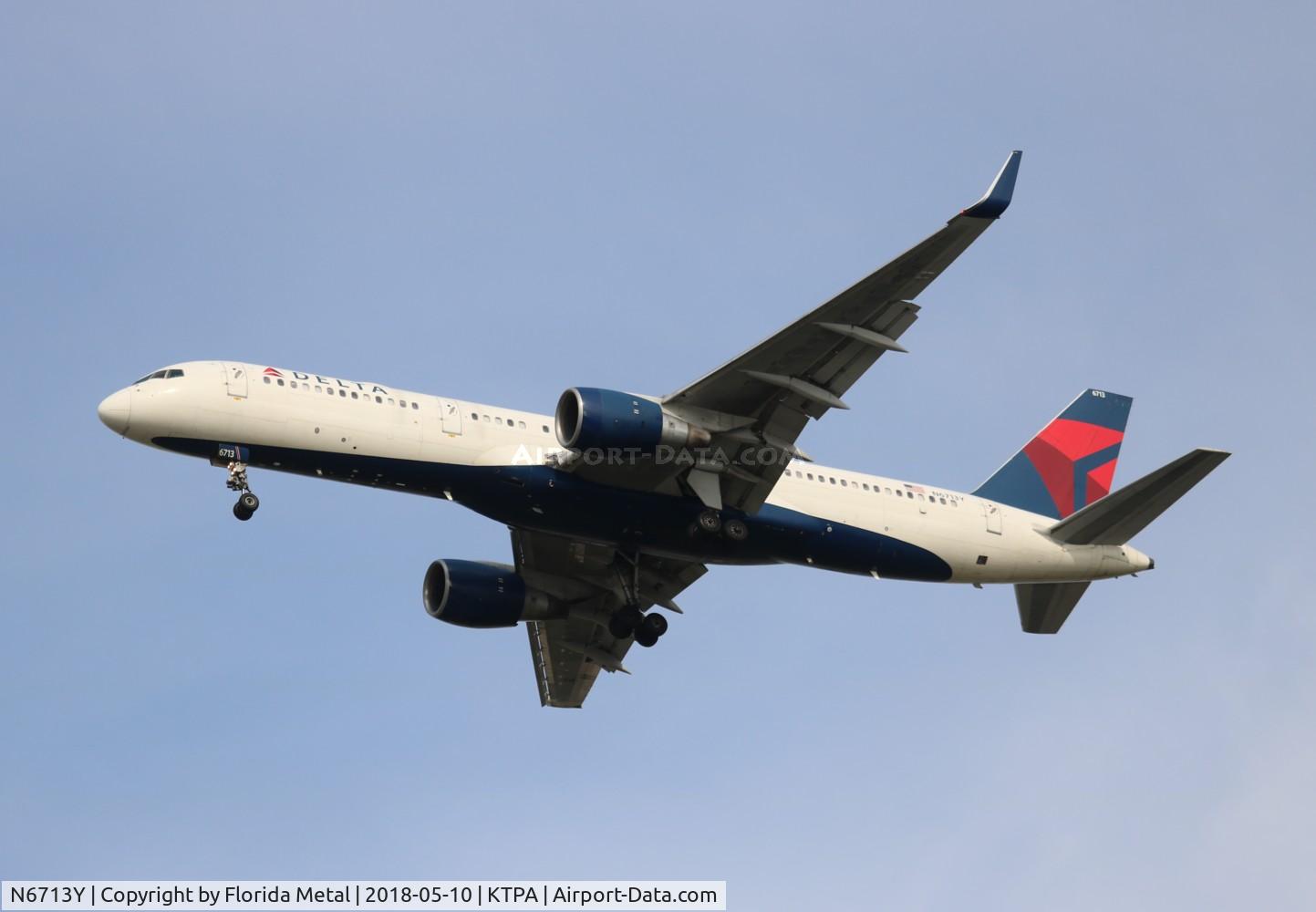 N6713Y, 2000 Boeing 757-232 C/N 30777, DAL 757-200