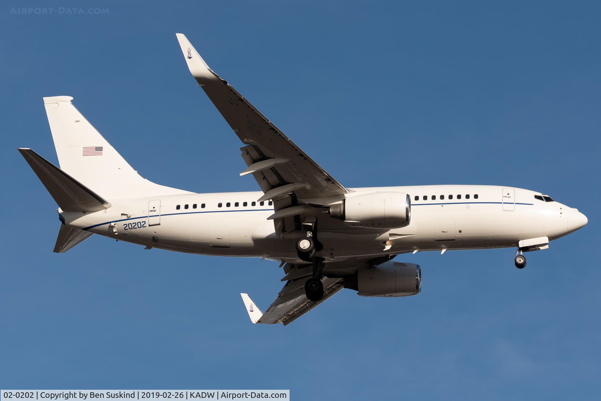 02-0202, 2002 Boeing C-40C Clipper (737-7BC BBJ) C/N 30753, BOXER landing at Andrews AFB.