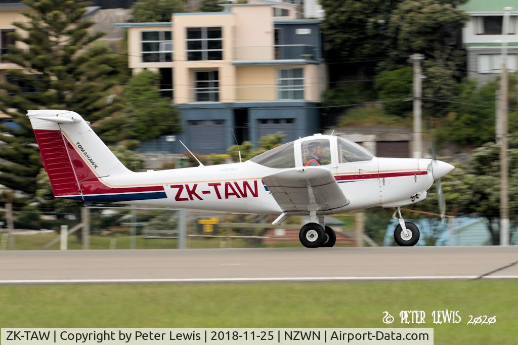 ZK-TAW, Piper PA-38-112 Tomahawk C/N 38-78A0716, Wellington Aero Club