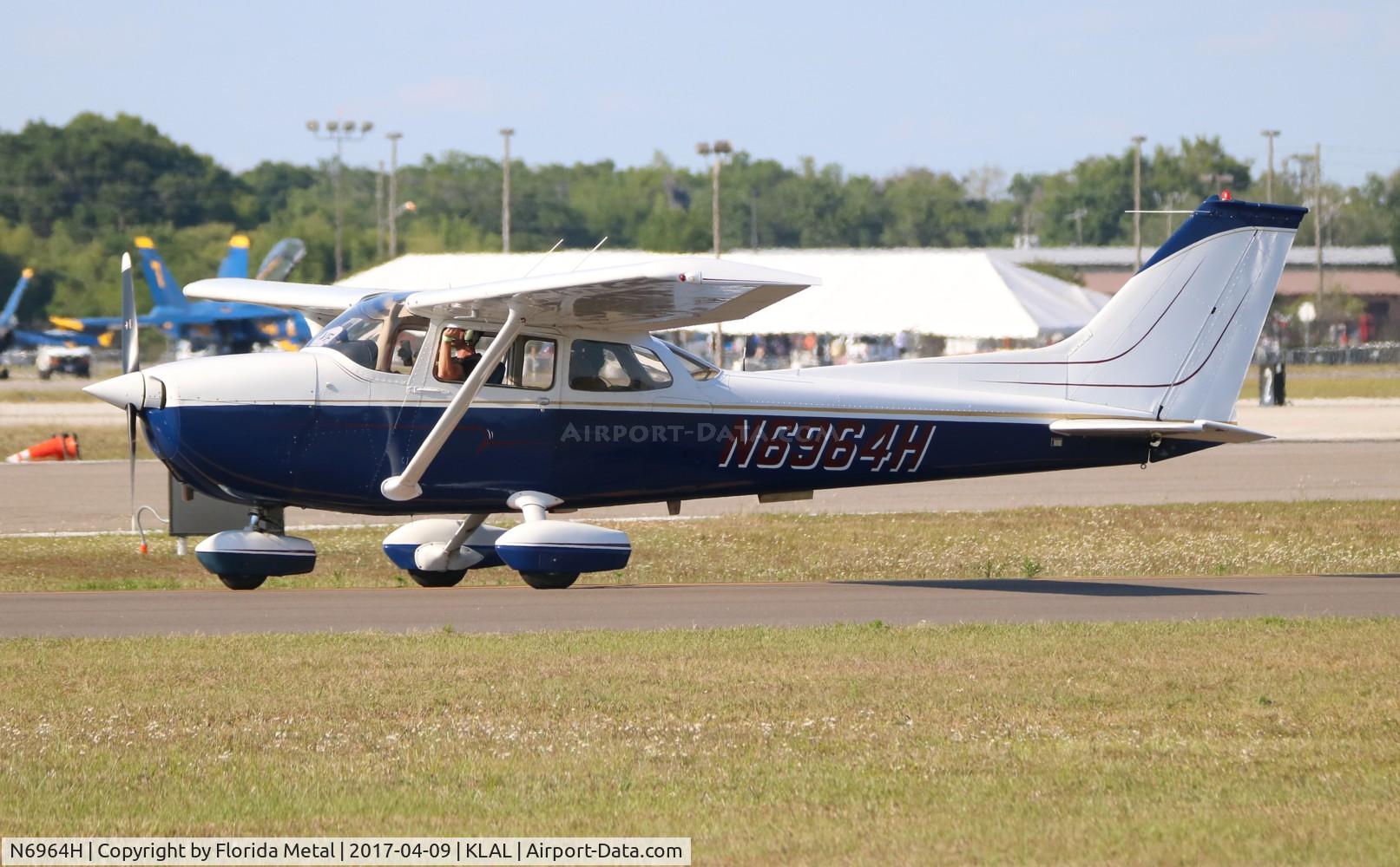 N6964H, 1975 Cessna 172M C/N 17265668, Cessna 172M