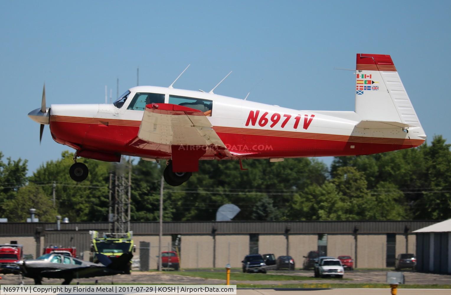 N6971V, 1976 Mooney M20F Executive C/N 22-1338, Mooney M20F