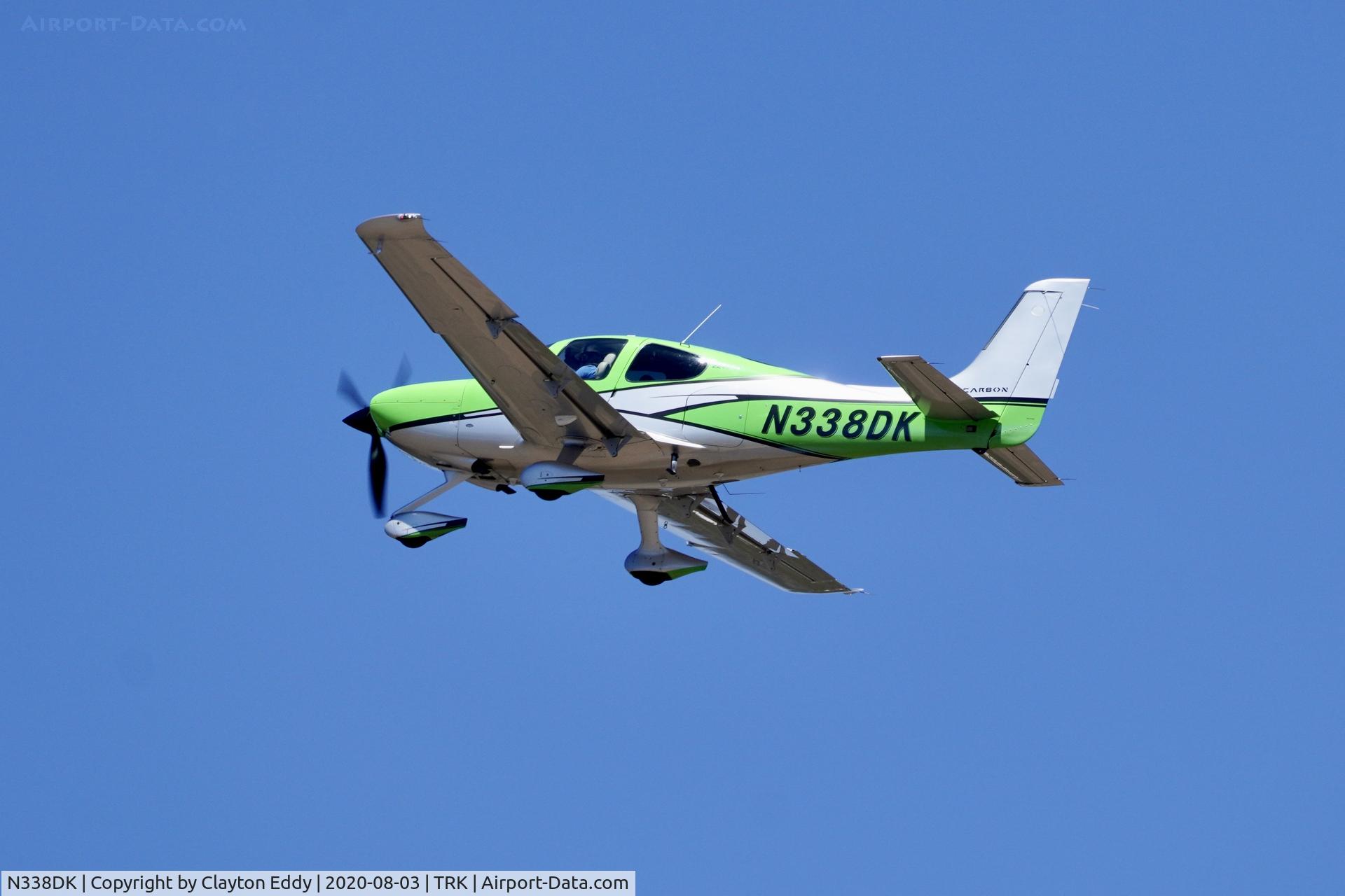 N338DK, 2016 Cirrus SR22T C/N 1461, Truckee airport California 2020.