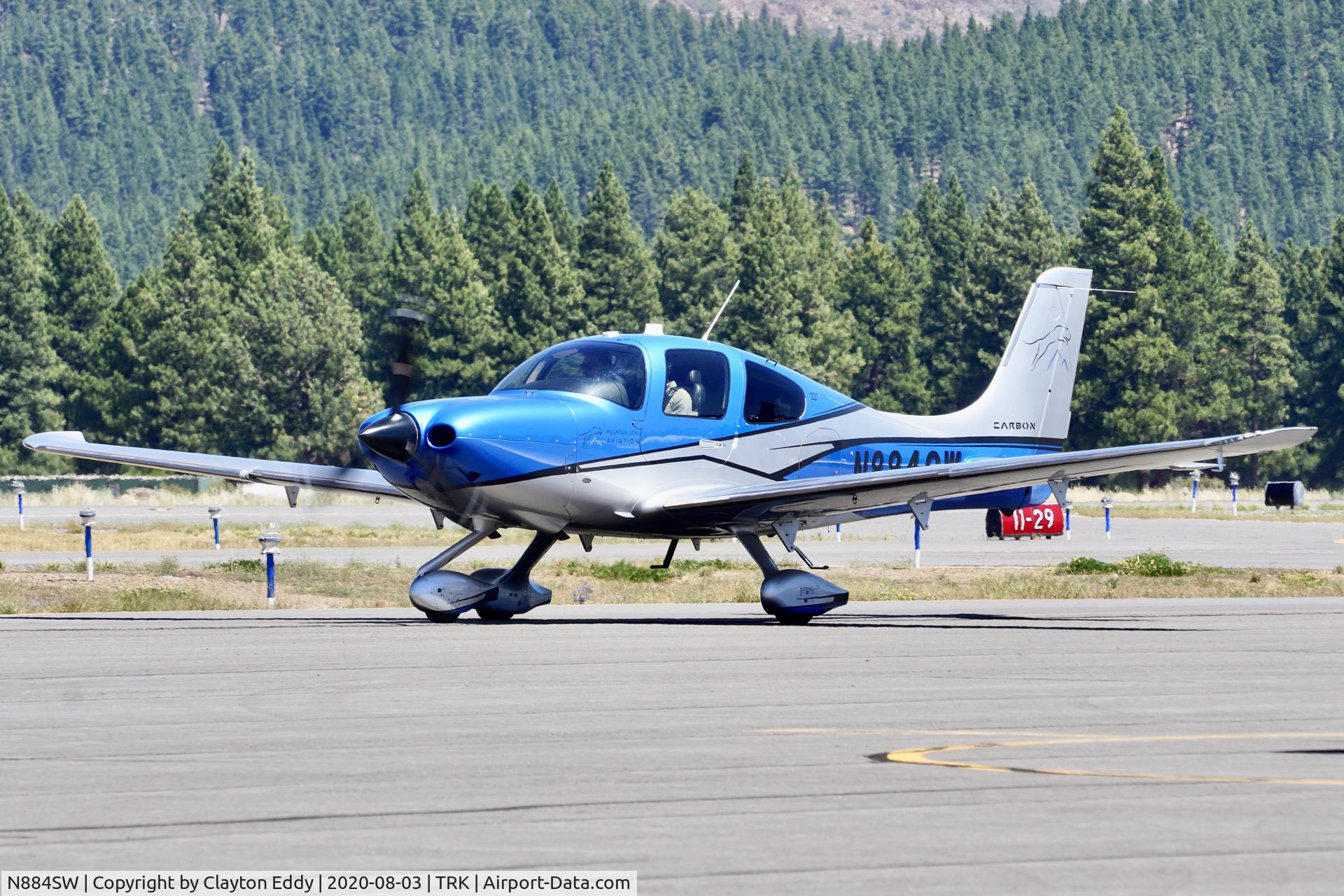 N884SW, 2017 Cirrus SR22T C/N 1562, Truckee airport California 2020.