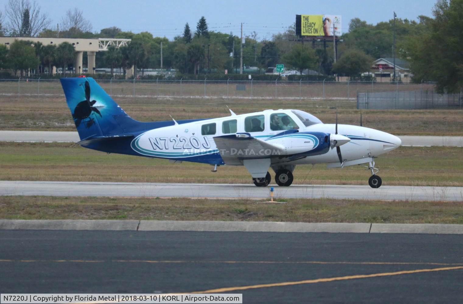N7220J, 1984 Beech 58 Baron C/N TH-1449, Baron 58