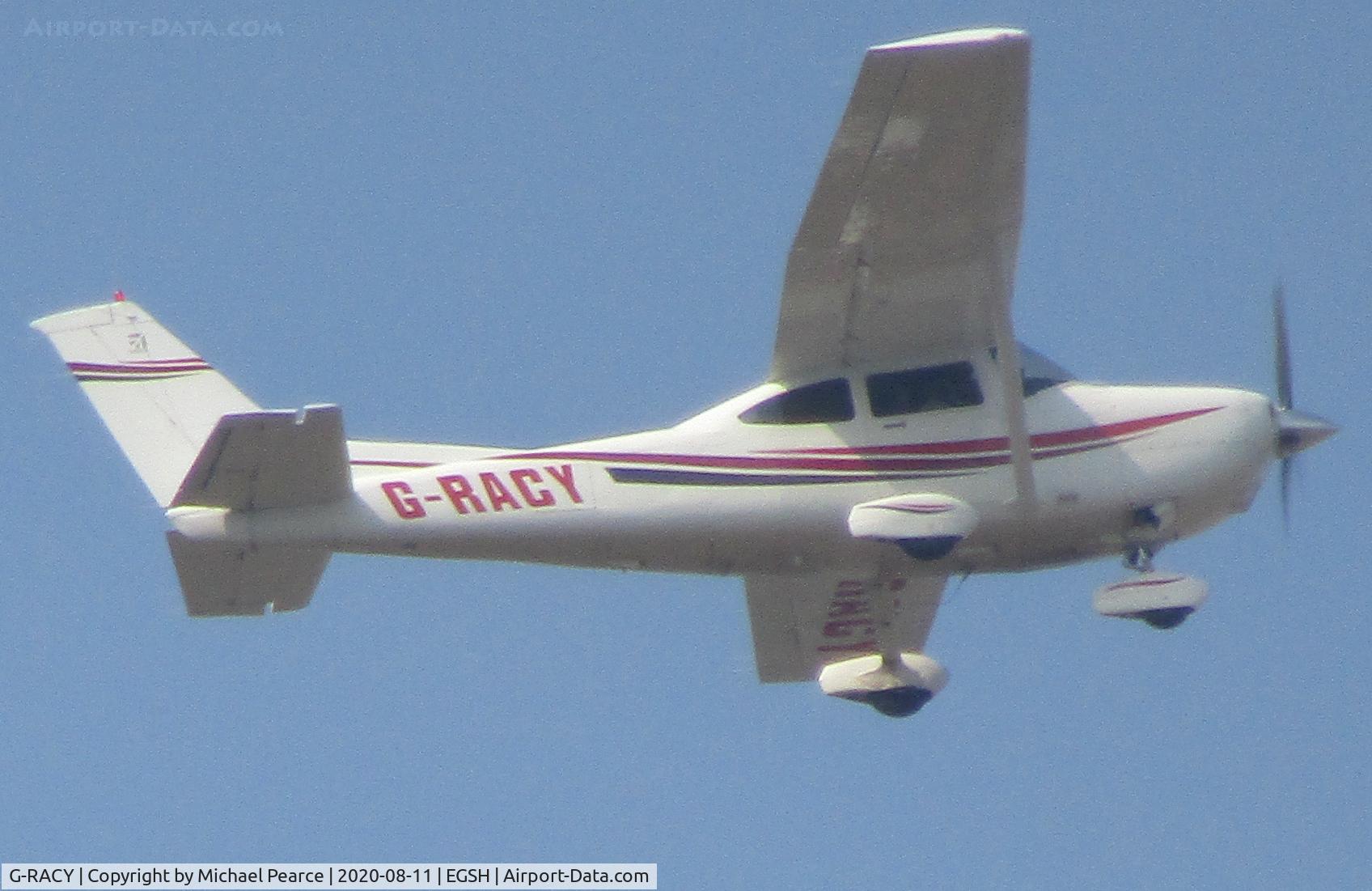 G-RACY, 1999 Cessna 182S Skylane C/N 18280588, Flying through RWY 09 at around 1,000 feet, on a visit from Cambridge (CBG).