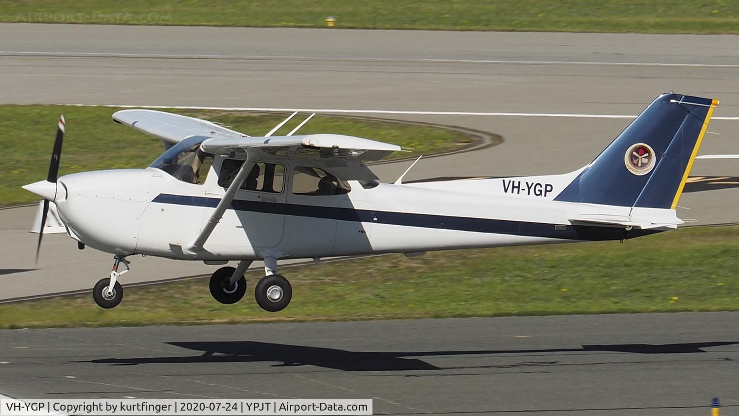 VH-YGP, 2011 Cessna 172R C/N 17281579, Cessna 182Q sn 18265565. VH-JHL YPJT 07th August 2020