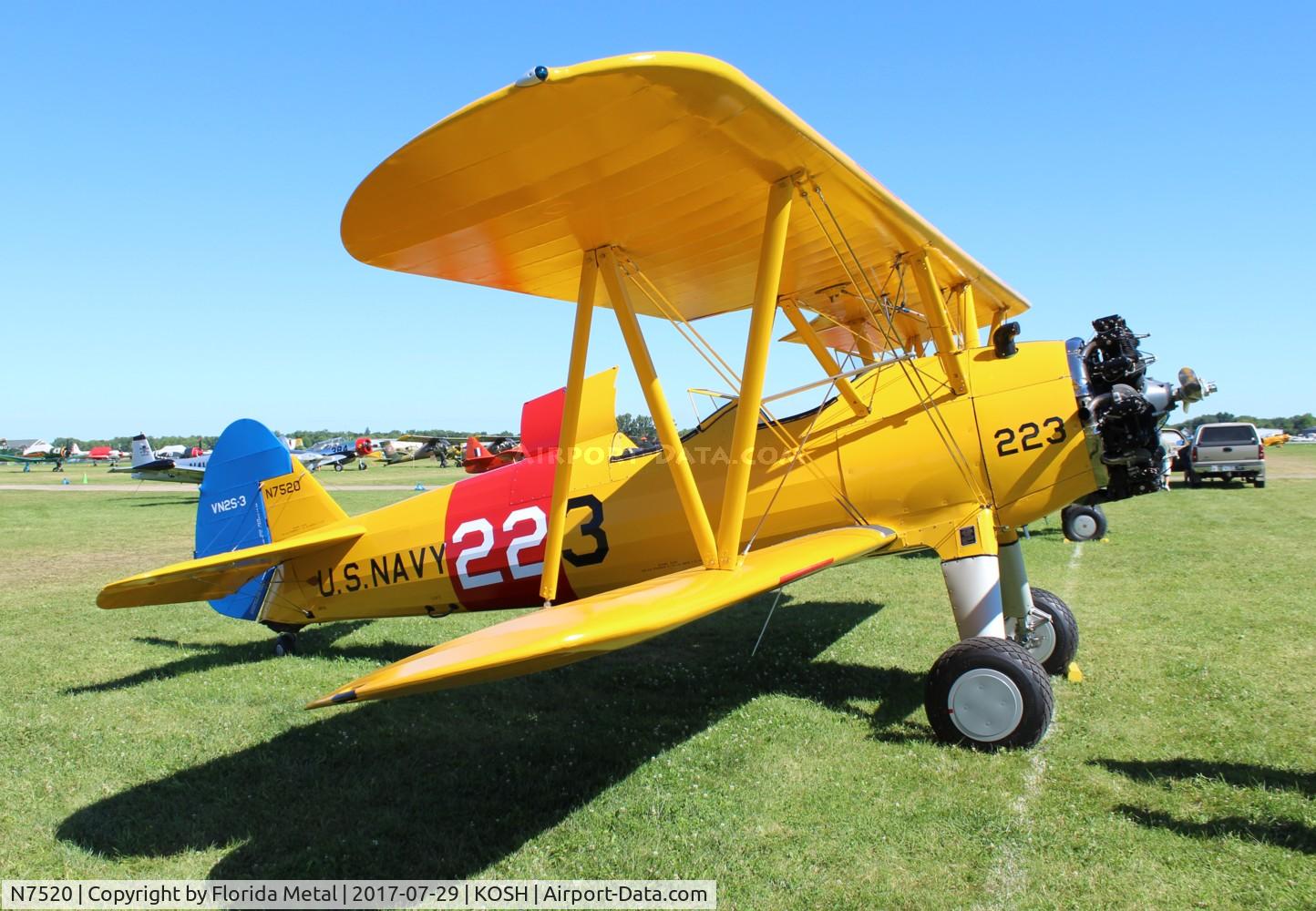 N7520, 1943 Boeing B75N1 C/N 75-7124, N2S-3