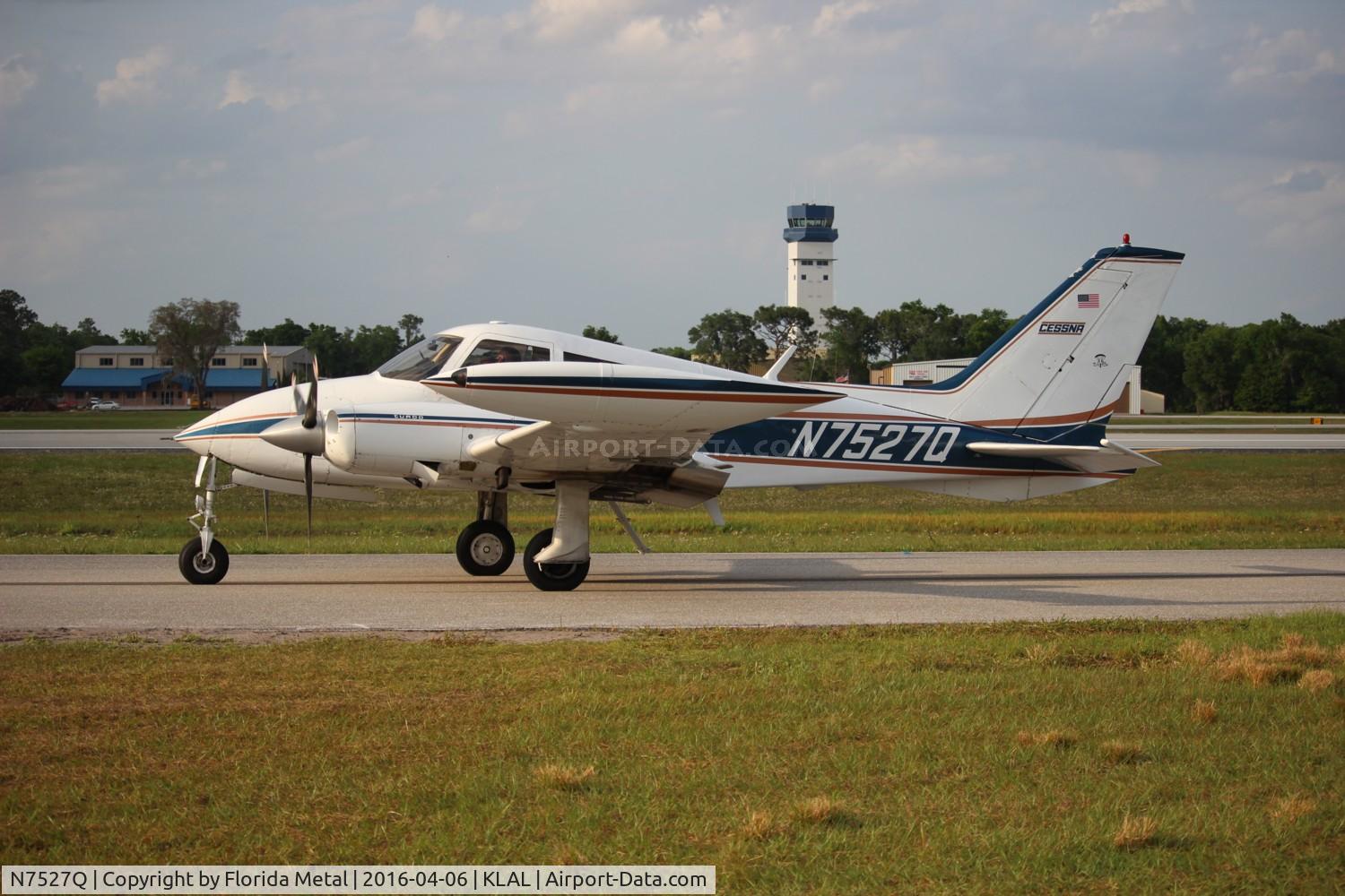 N7527Q, 1969 Cessna T310Q C/N 310Q0027, Cessna T310Q