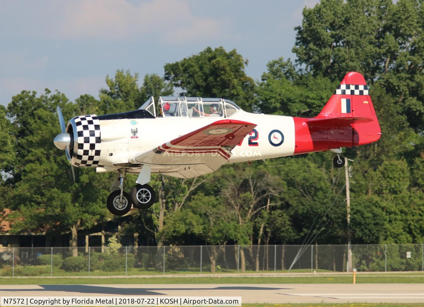 N7572, 1941 North American AT-6D Texan C/N 41-34018, AT-6D