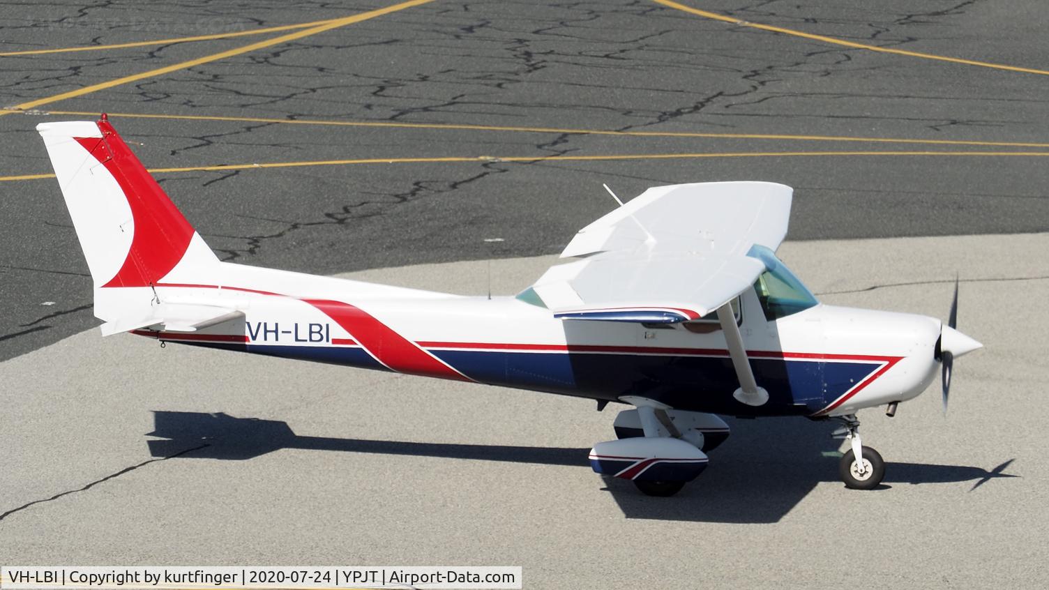 VH-LBI, 1977 Cessna 152 C/N 15280659, Cessna 152 cn 15280659. Dep of Educ and Training VH-LBI ypjt 240720