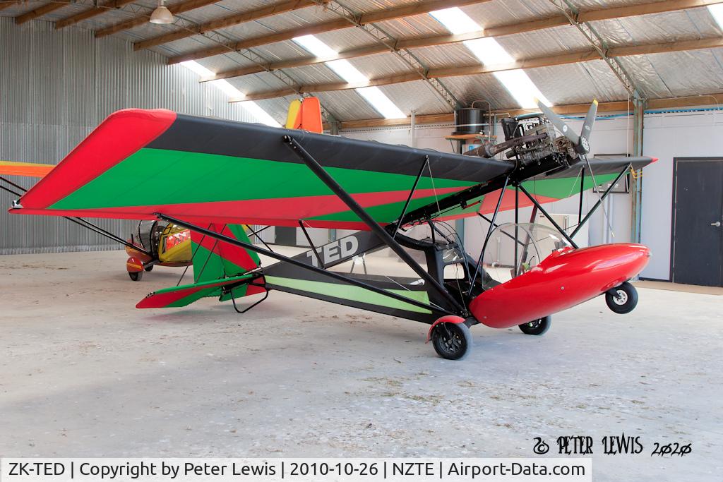 ZK-TED, Micro Aviation B22 Bantam C/N 0143, D J Heath, Auckland