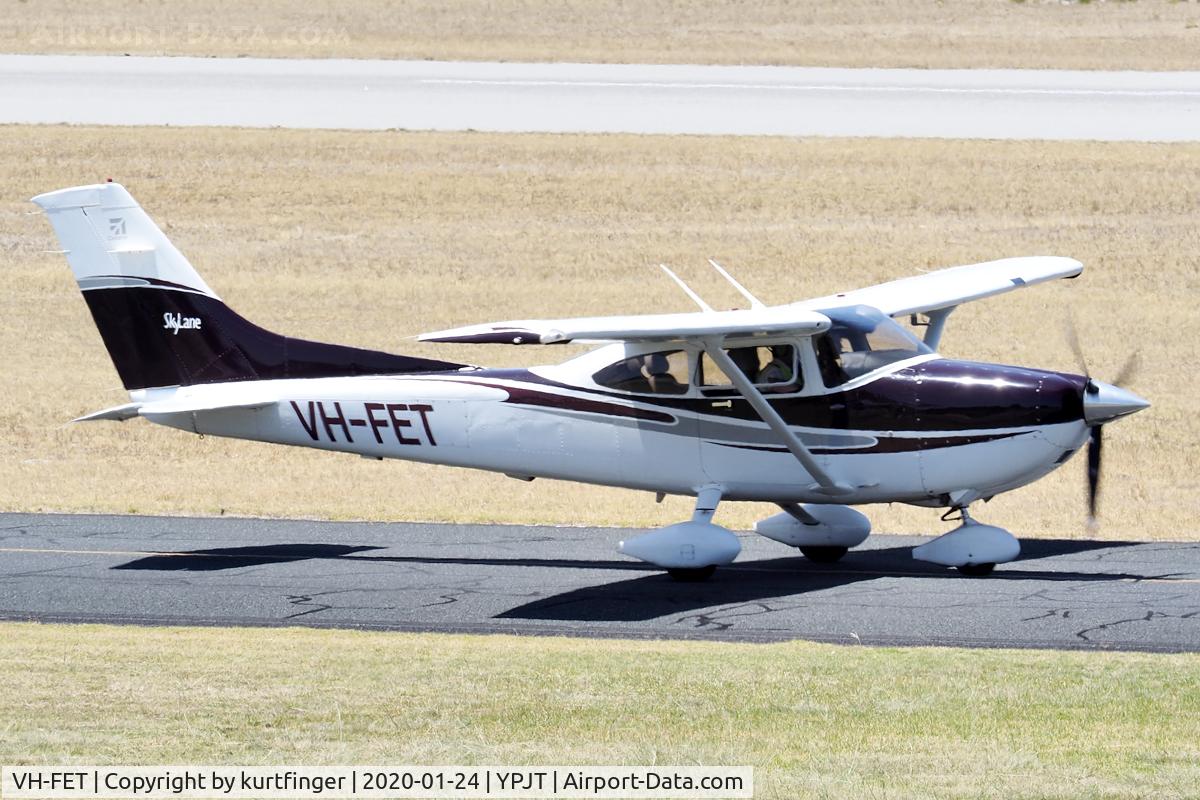 VH-FET, 2004 Cessna 182T Skylane C/N 18281400, Cessna 182T sn 18281400 Singapore Flying College VH-FET YPJT 24012020