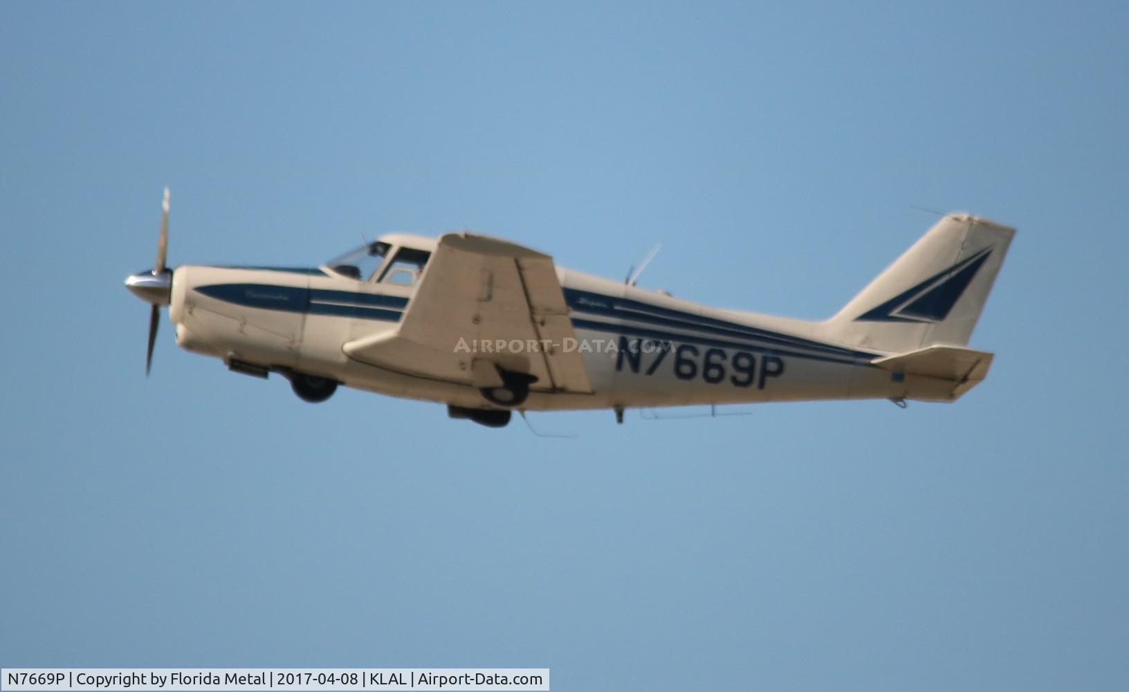 N7669P, 1961 Piper PA-24 C/N 24-2882, PA-24