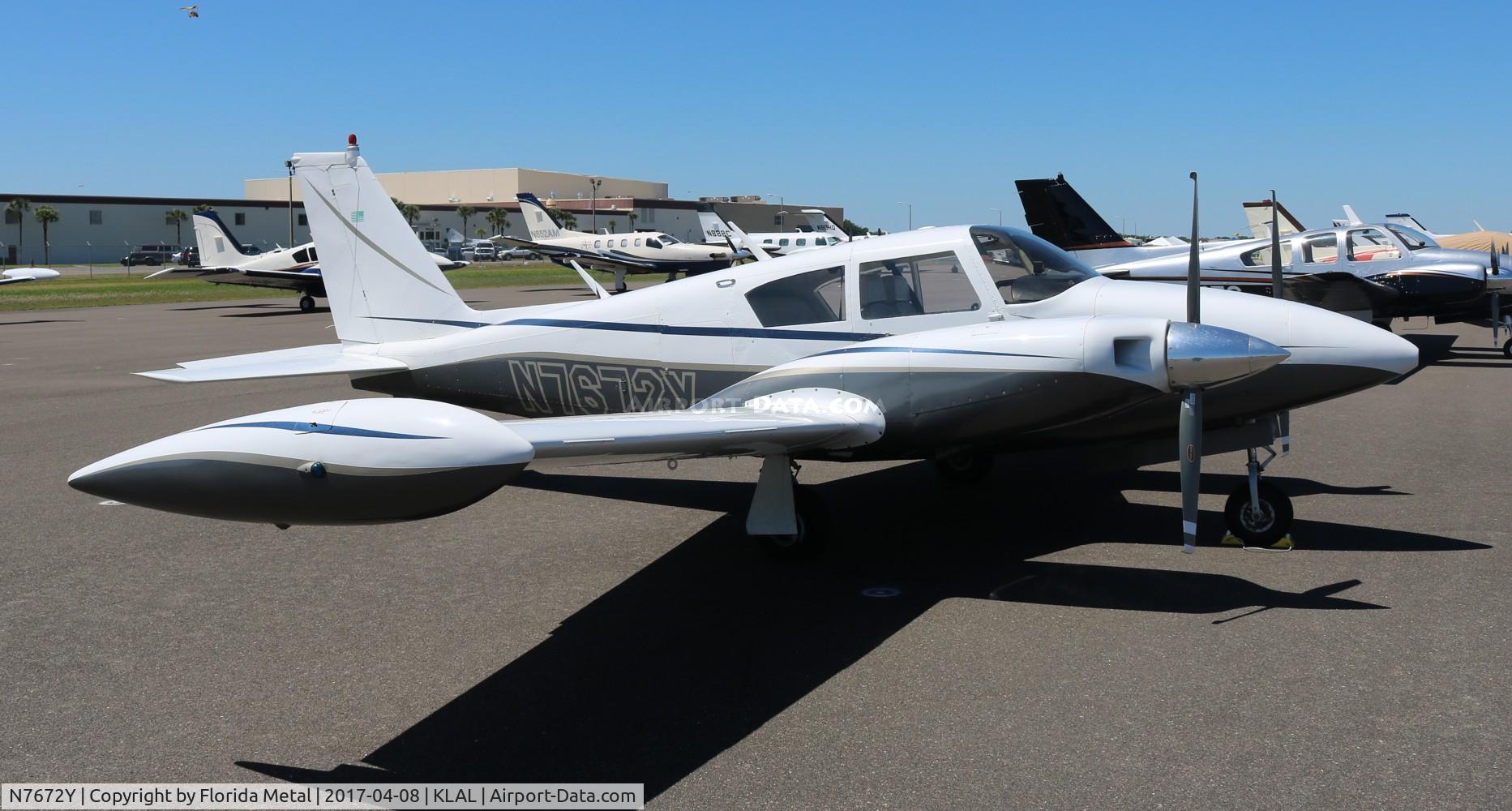 N7672Y, 1965 Piper PA-30 Twin Comanche C/N 30-750, PA-30