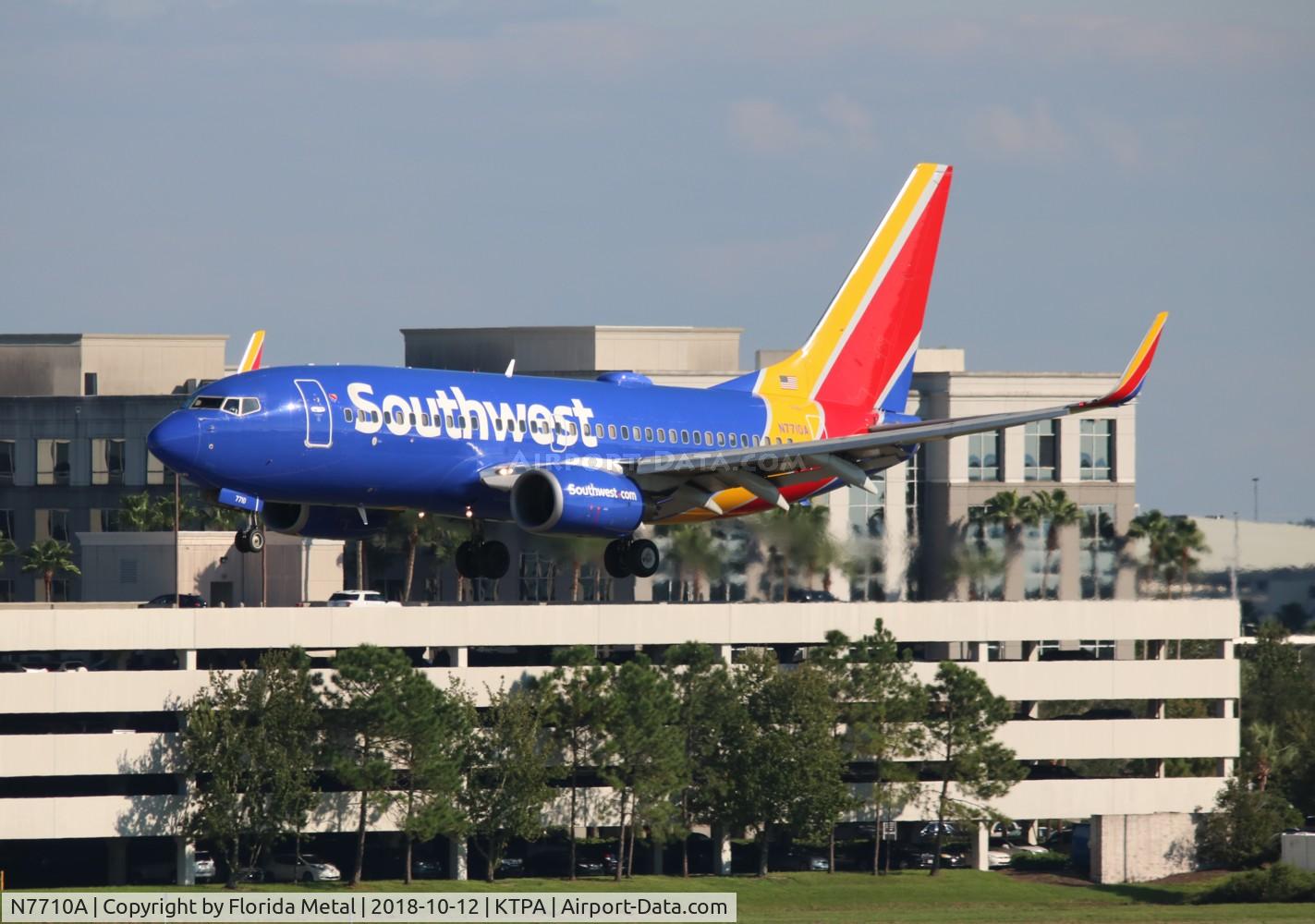 N7710A, 2005 Boeing 737-76N C/N 32656, WN 737-700