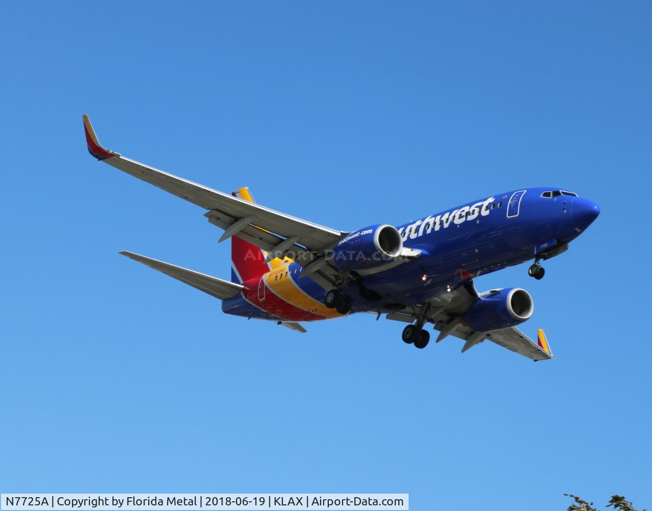 N7725A, 2006 Boeing 737-76N C/N 32671, WN 737-700