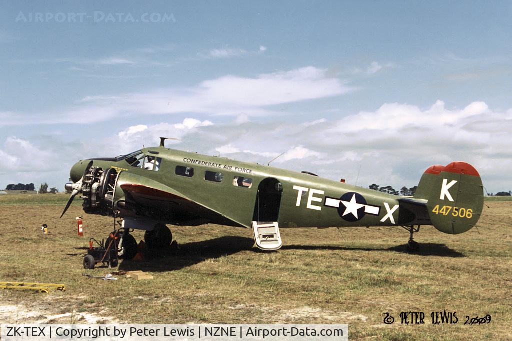 ZK-TEX, 1953 Beech D18S ( C-45F Expeditor) C/N A-989 (7914), Confederate Air Force NZ Wing Inc., Dairy Flat - 1994