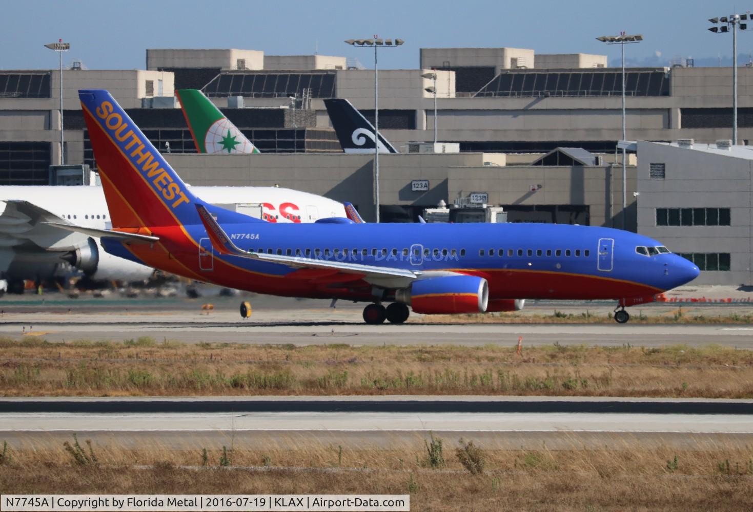 N7745A, 2007 Boeing 737-7BD C/N 33933, SWA 737-700