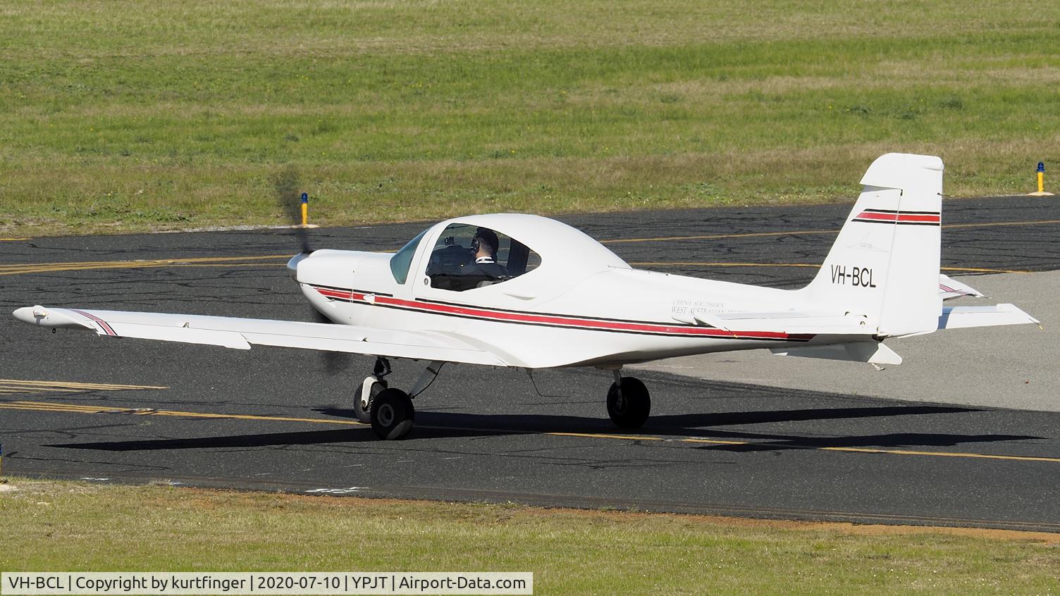 VH-BCL, 1994 Grob G-115C2 C/N 82029/C2, Grob model G115C2 cn 82029-C2. China Southern College VH-BCL YPJT 100720