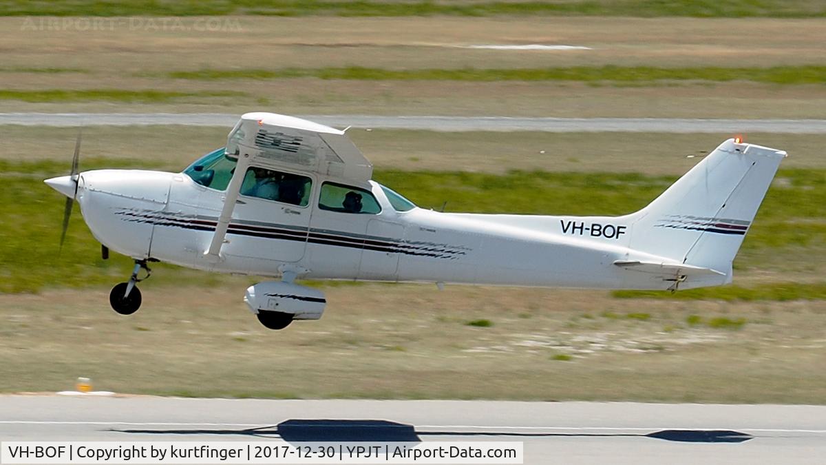 VH-BOF, 1981 Cessna 172P C/N 17275469, Cessna 172P VH-BOF YPJT 301217