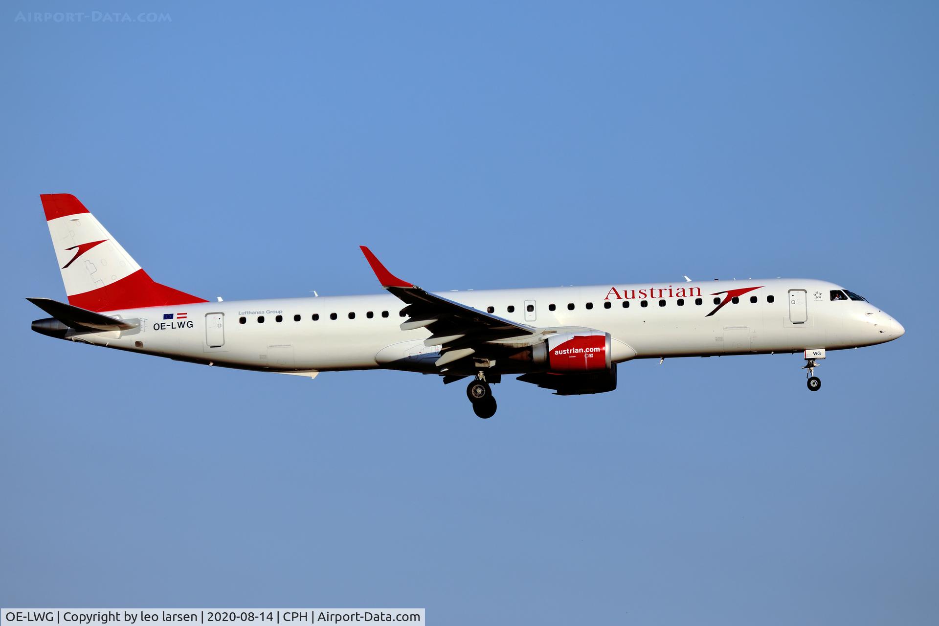 OE-LWG, 2011 Embraer 195LR (ERJ-190-200LR) C/N 19000464, Copenhagen 14.8.2020