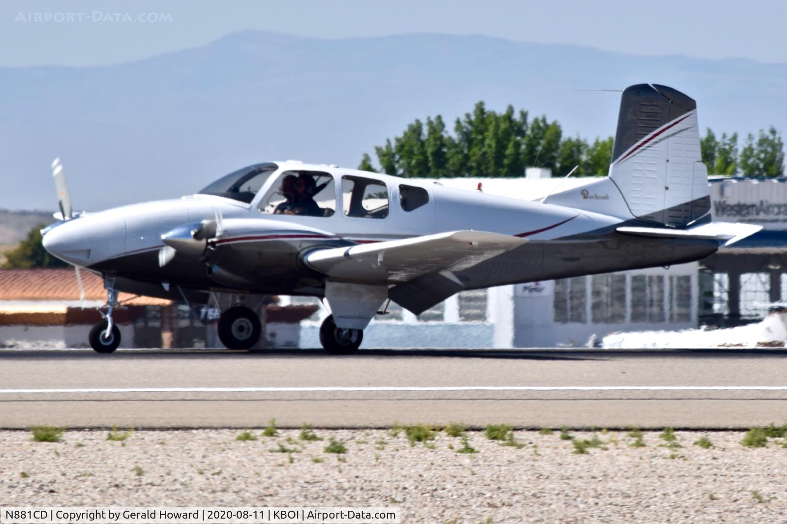 N881CD, 1958 Beech 95 C/N TD-95, On RWY 10L.