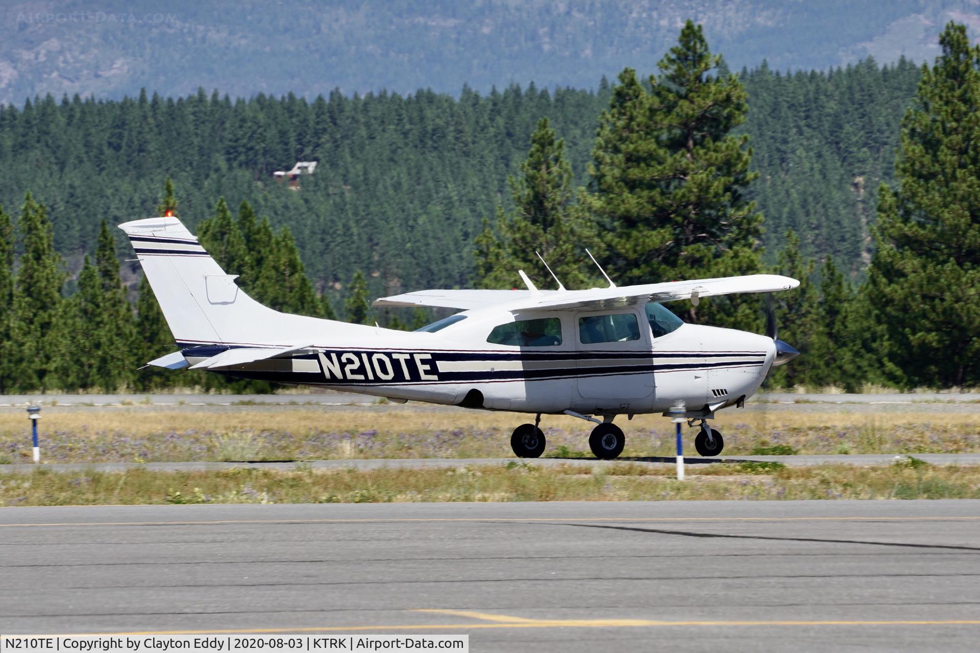N210TE, 1975 Cessna T210L Turbo Centurion C/N 210-60544, Truckee airport California 2020.