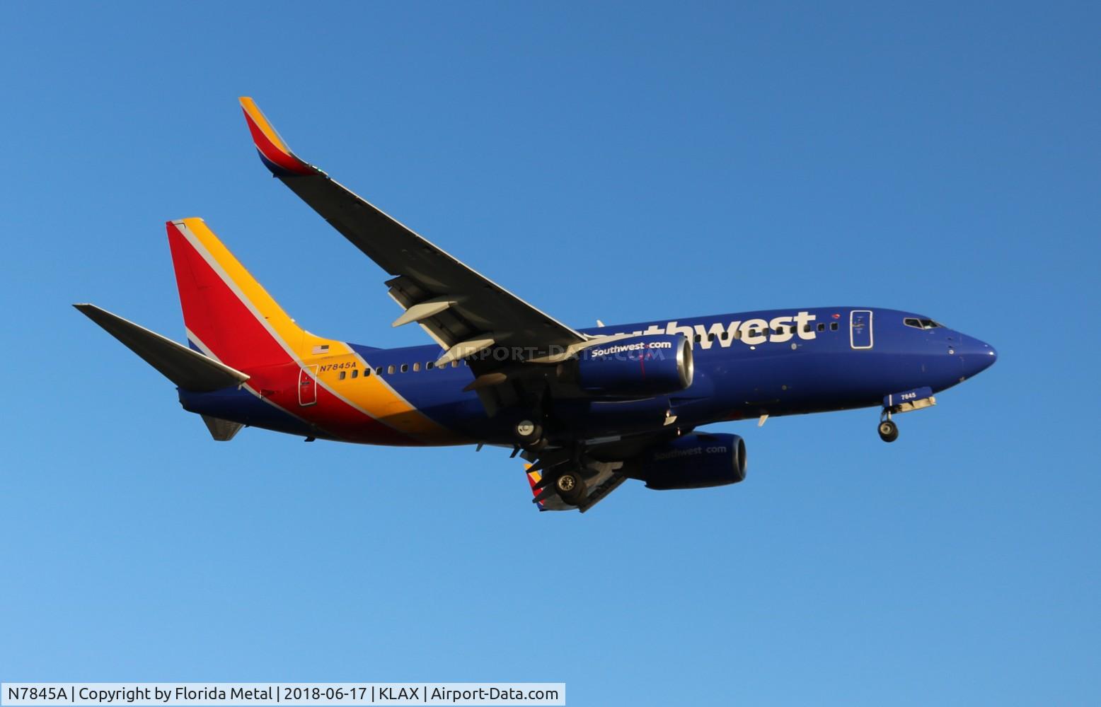 N7845A, 2006 Boeing 737-71B C/N 29366, WN 737-700