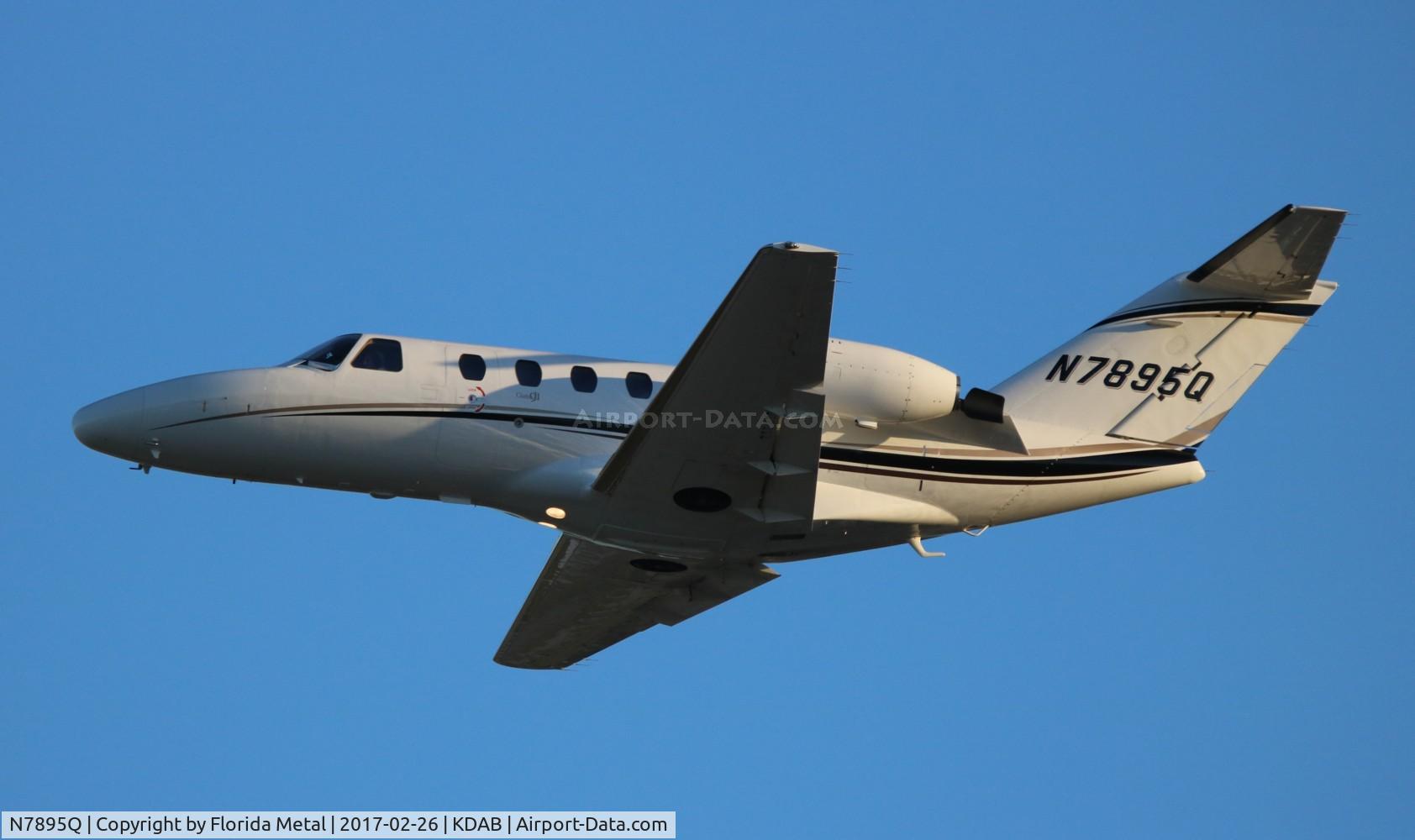 N7895Q, 2000 Cessna 525 C/N 525-0405, Citation 525