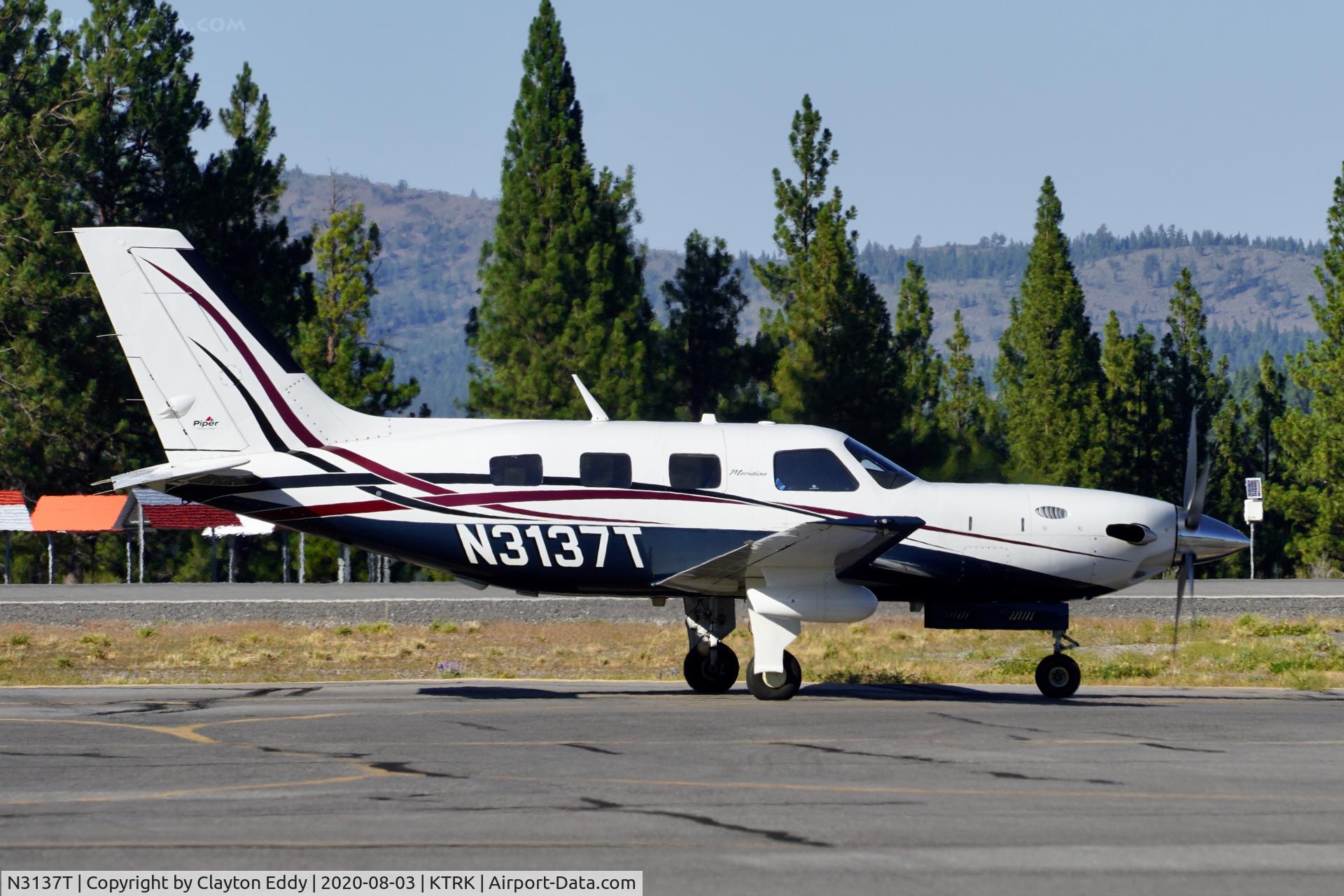 N3137T, 2006 Piper PA-46-500TP C/N 4697257, Truckee airport California 2020.