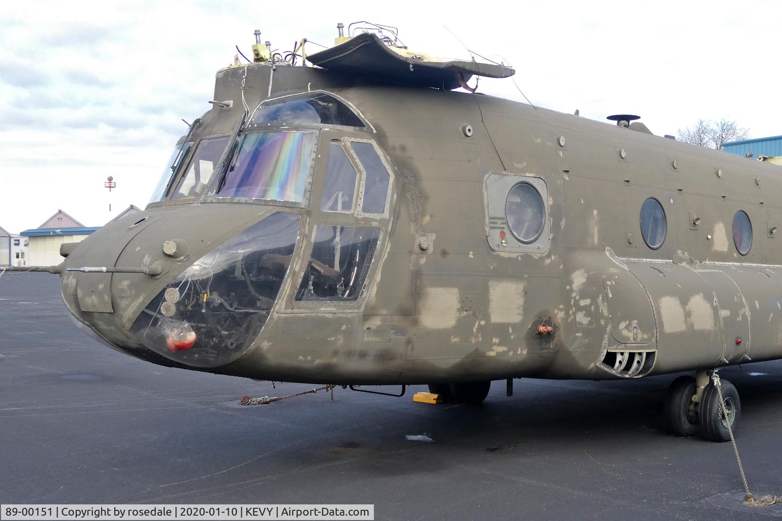 89-00151, 1989 Boeing Vertol CH-47D C/N M3305, Stored, Stripped of parts, up for sale