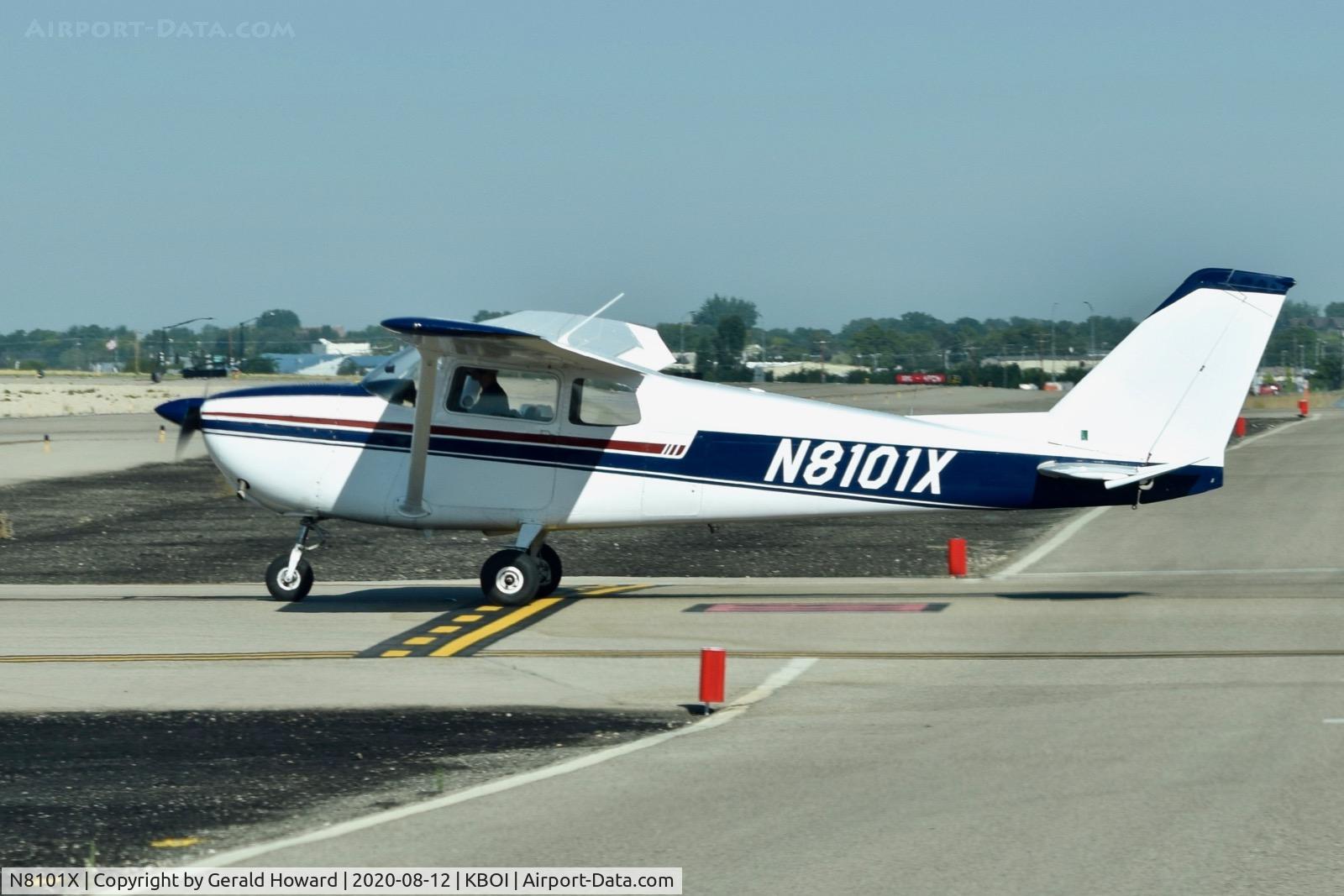 N8101X, 1961 Cessna 172B C/N 17248601, Taxiing to Alpha.