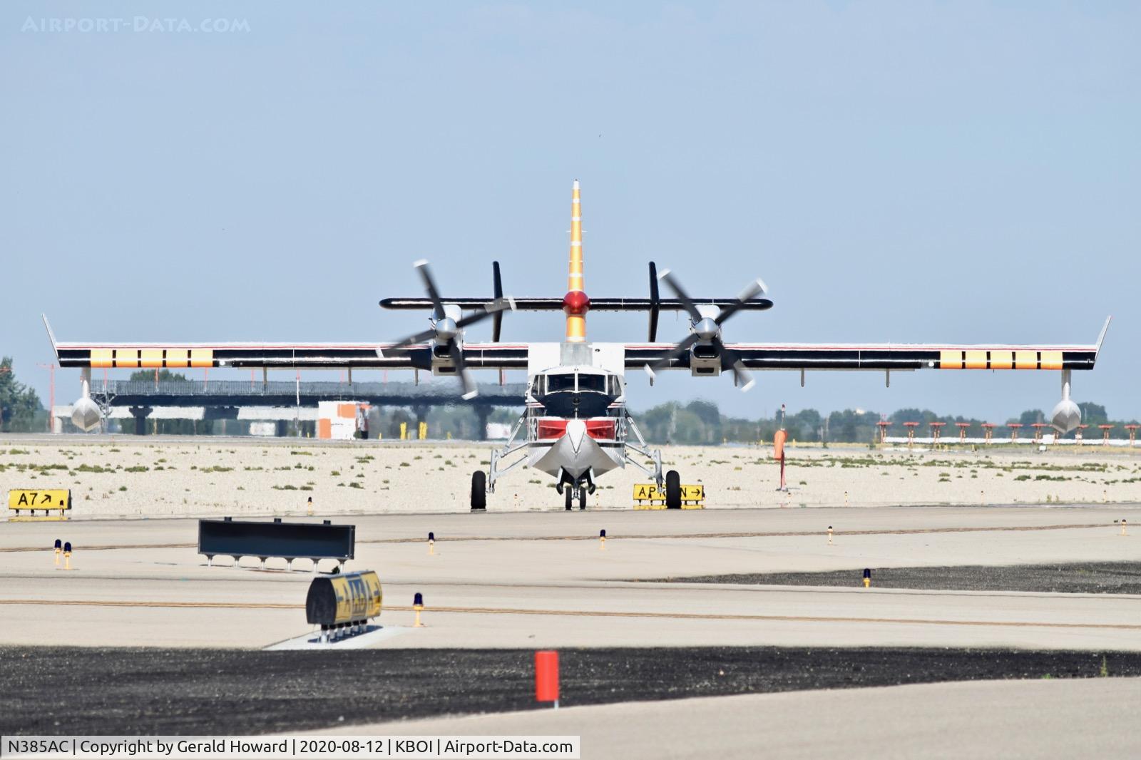 N385AC, 2015 Bombardier CL-415 (CL-215-6B11) C/N 2095, Taxiing on Alpha.