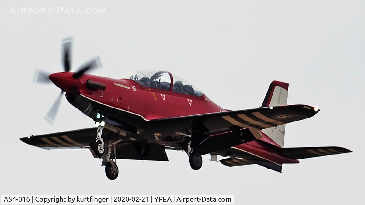 A54-016, Pilatus PC-21 C/N 249, DPP_Pilatus PC-21 cn 249. RAAF A54-016 short final rwy 36 YPEA 210220