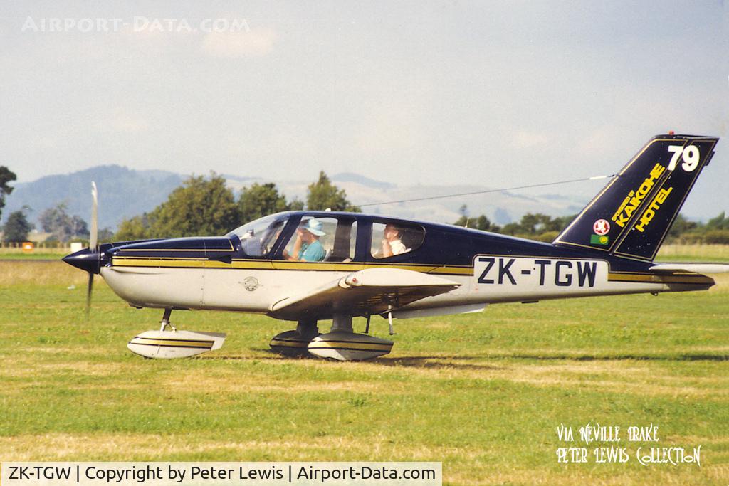 ZK-TGW, Socata TB-9 Tampico C/N 176, A R Circuitt, Kerikeri