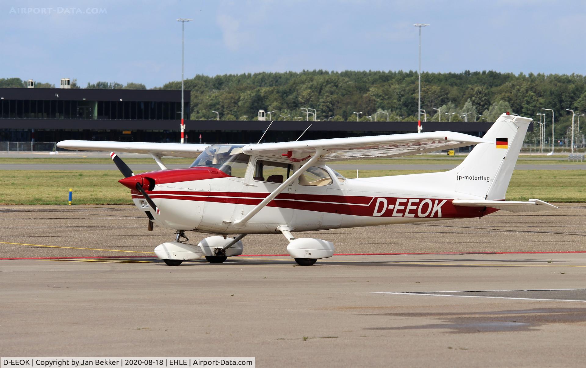 D-EEOK, Reims F172M Skyhawk C/N 1286, Lelystad Airport