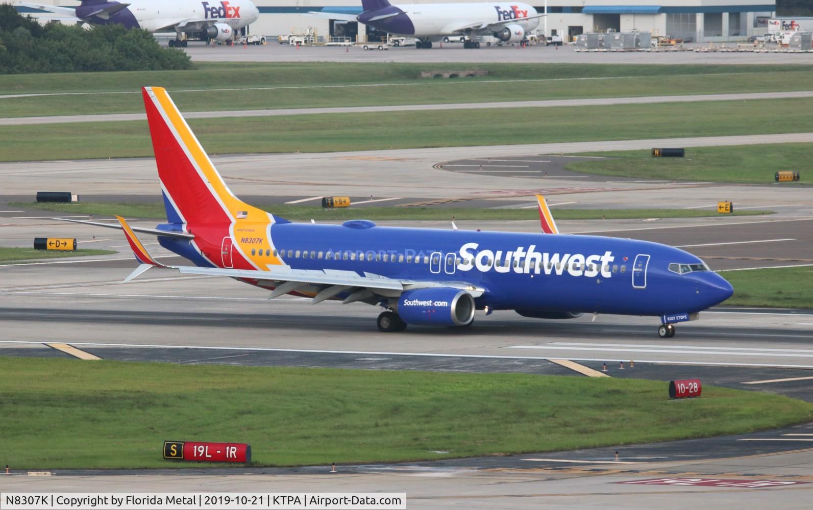 N8307K, 2012 Boeing 737-8H4 C/N 36987, WN 737-800