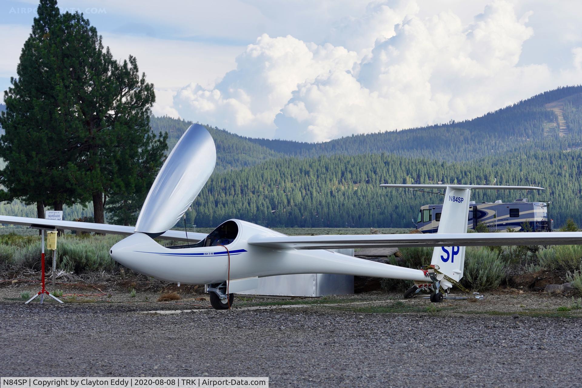 N84SP, 2020 Alexander Schleicher GMBH & Co. ASH 31 C/N 31201, Truckee airport California 2020.
