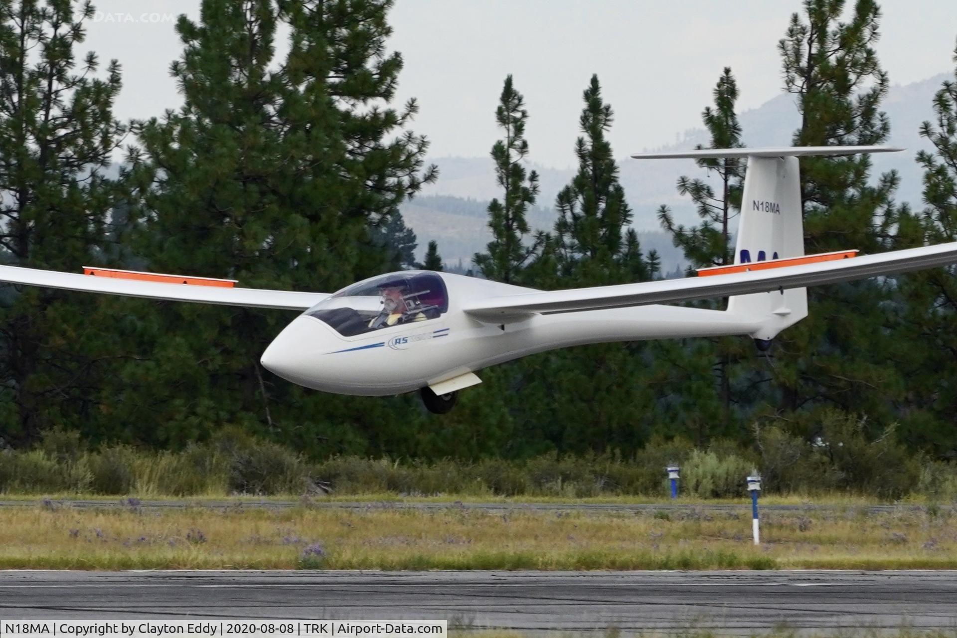 N18MA, 1986 Schleicher ASW-20C C/N 20844, Truckee airport California 2020.