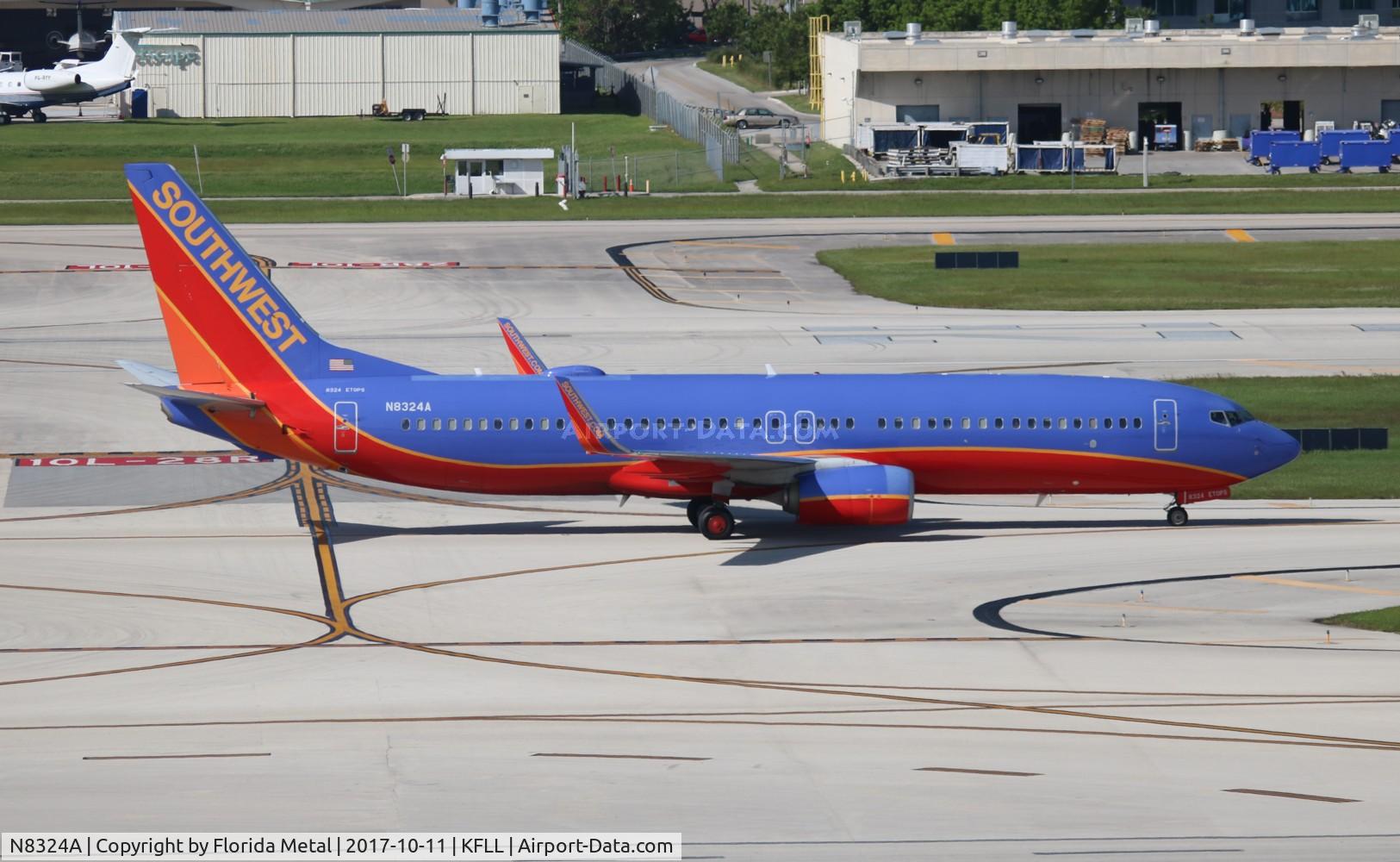 N8324A, 2012 Boeing 737-8H4 C/N 35966, SWA 737-800