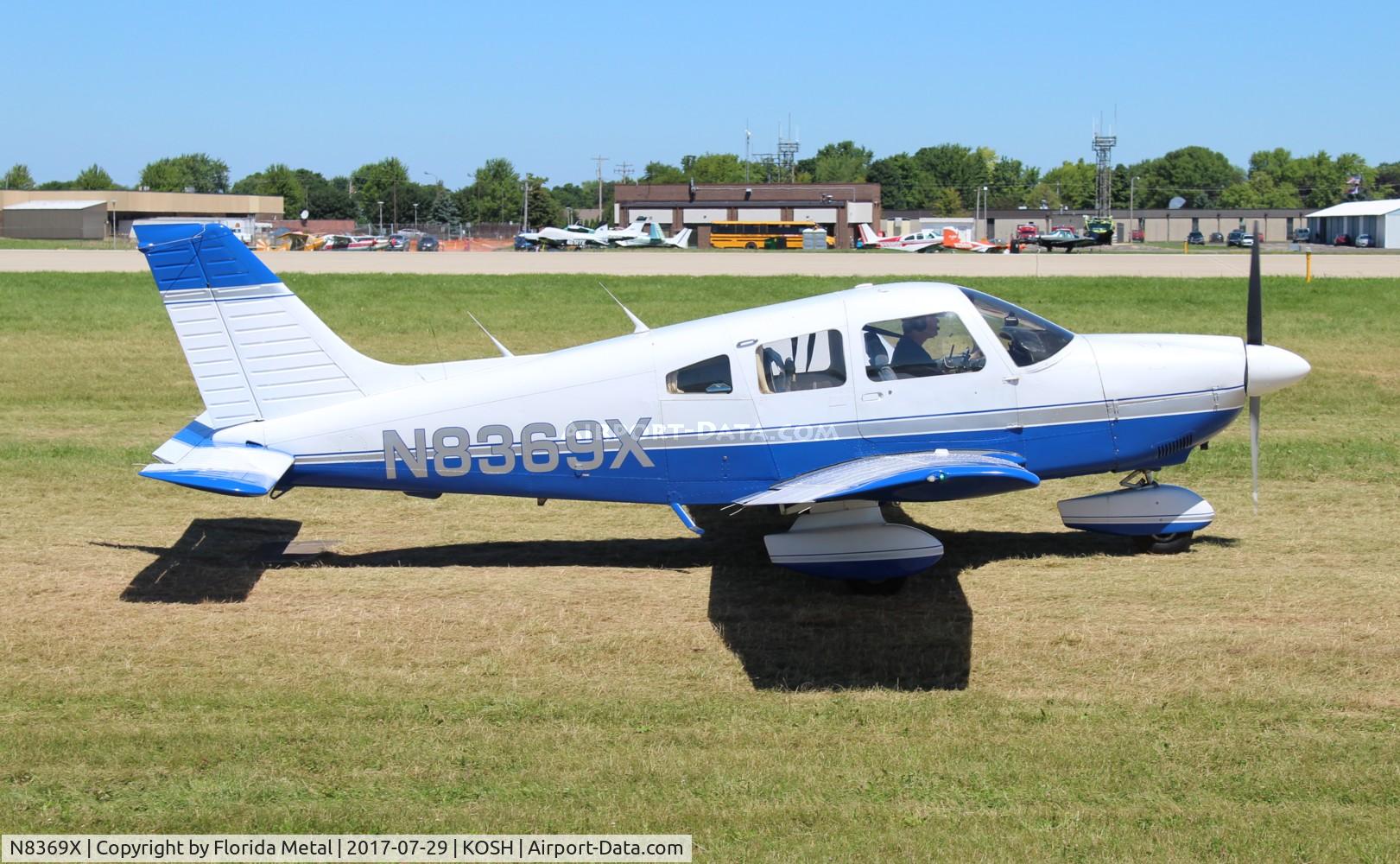 N8369X, 1981 Piper PA-28-181 Archer II C/N 28-8190211, PA-28-180