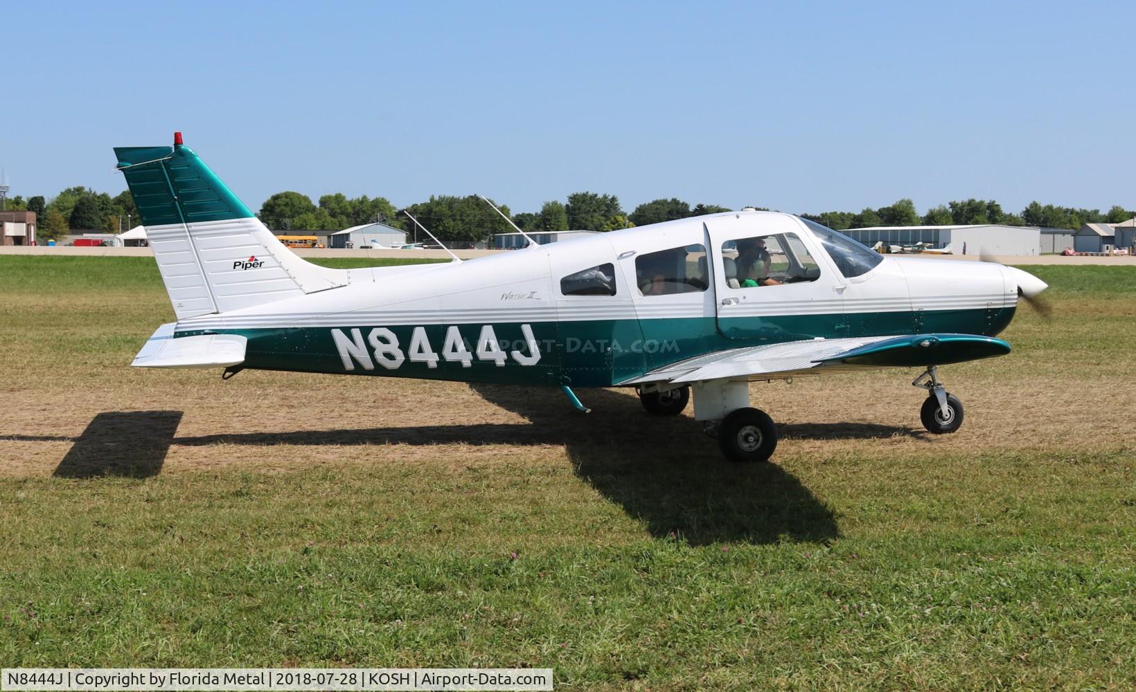 N8444J, 1981 Piper PA-28-161 C/N 28-8216013, PA-28-161