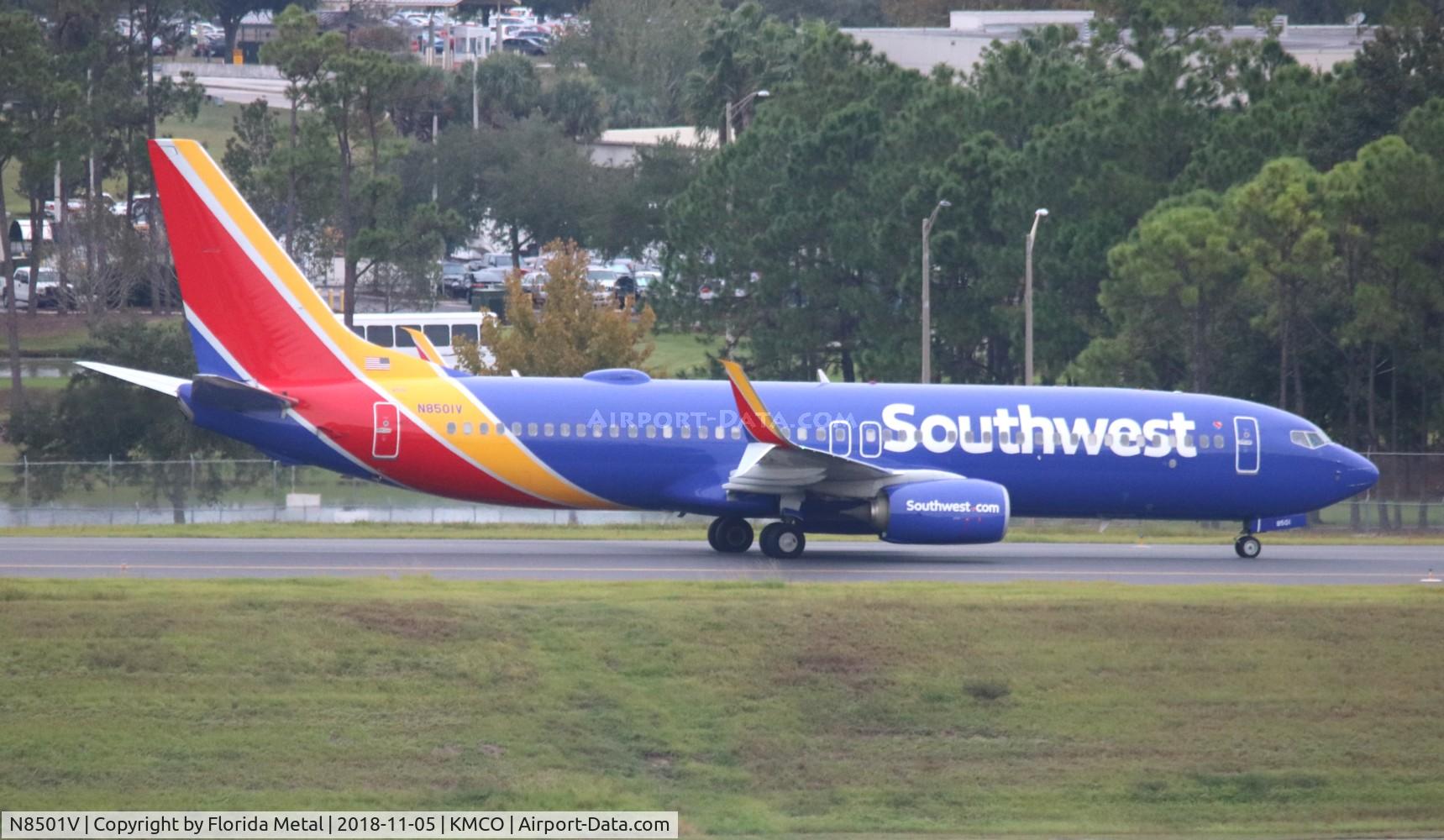 N8501V, 2016 Boeing 737-8H4 C/N 41530, WN 737-800