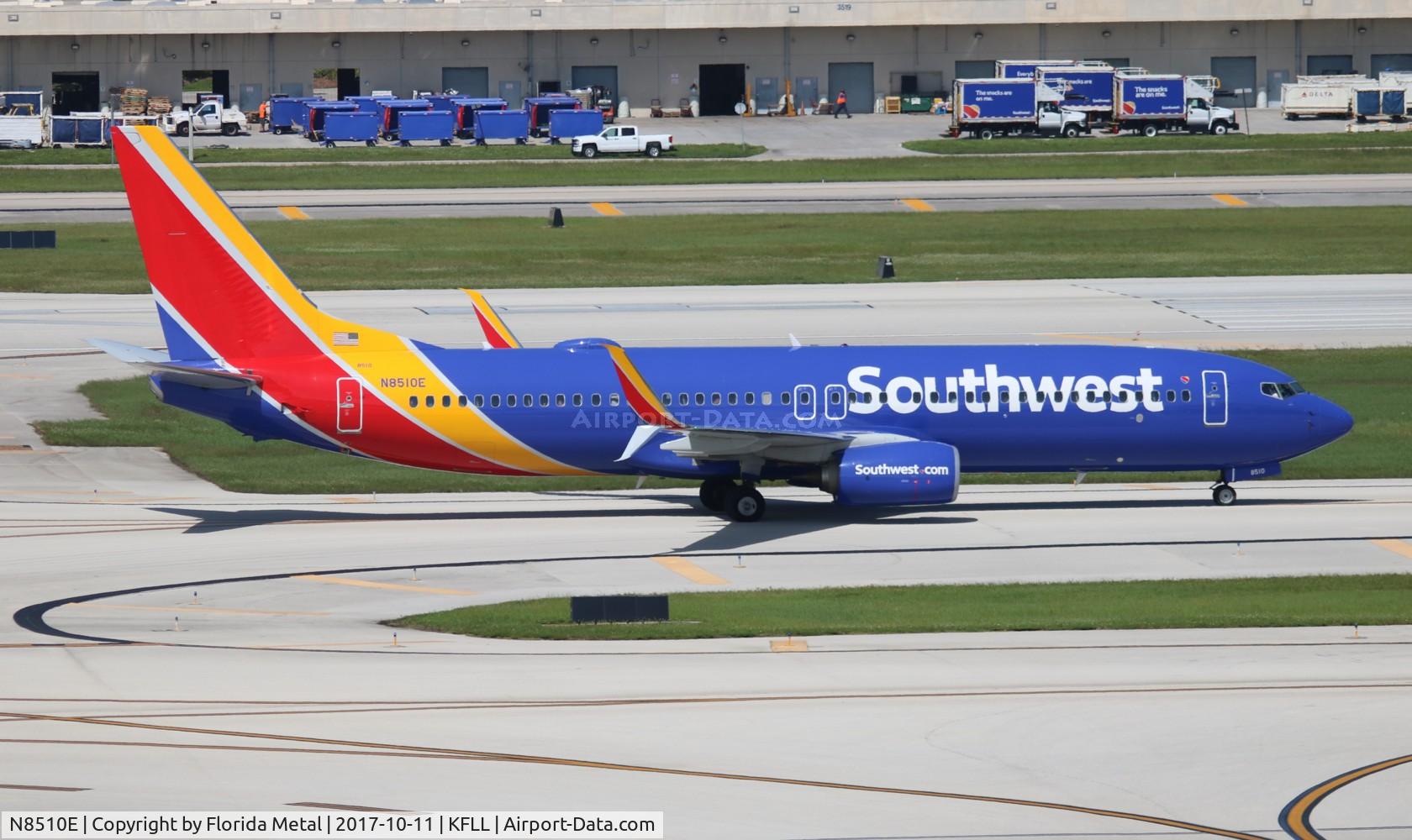 N8510E, 2016 Boeing 737-8H4 C/N 36944, WN 737-800