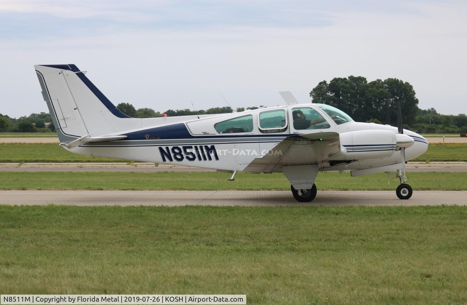 N8511M, 1963 Beech 95-A55 Baron C/N TC-472, Baron 55