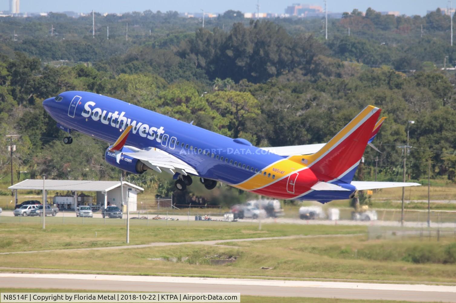 N8514F, 2016 Boeing 737-800 C/N 36975, WN 737-800