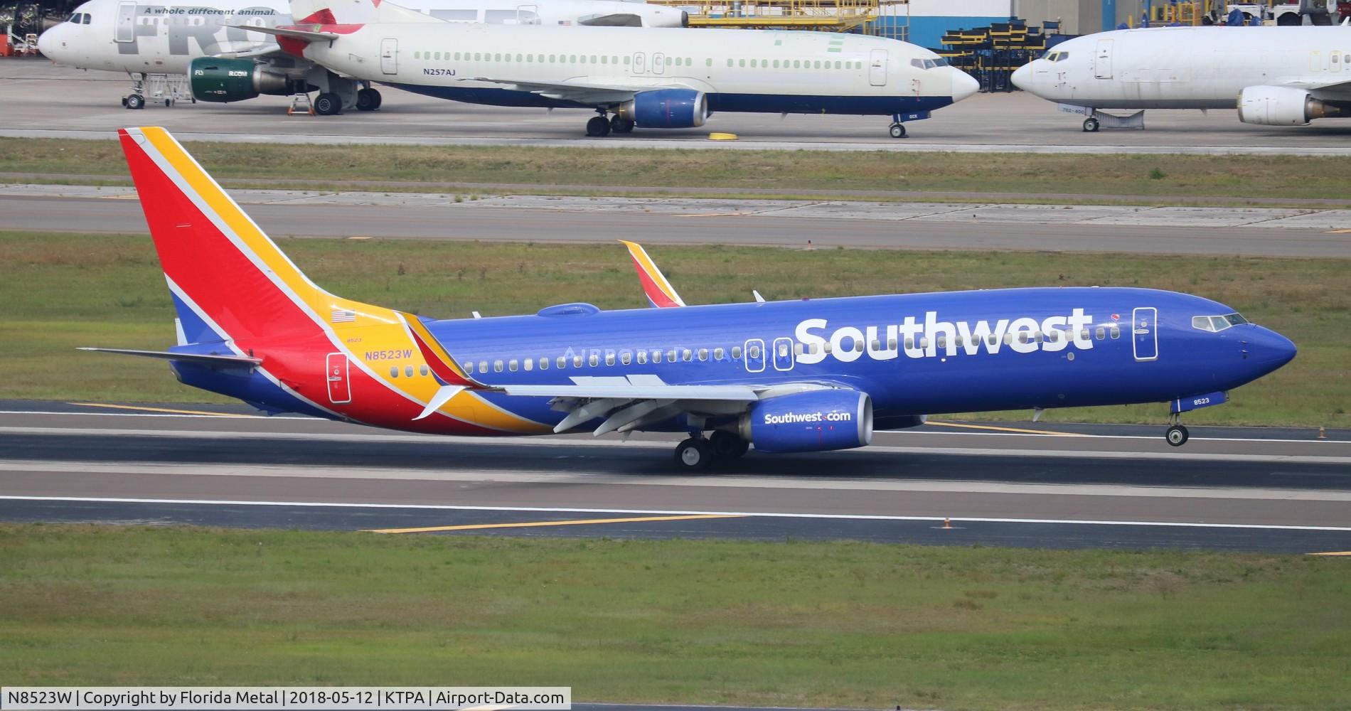N8523W, 2017 Boeing 737-8H4 C/N 36969, WN 737-800