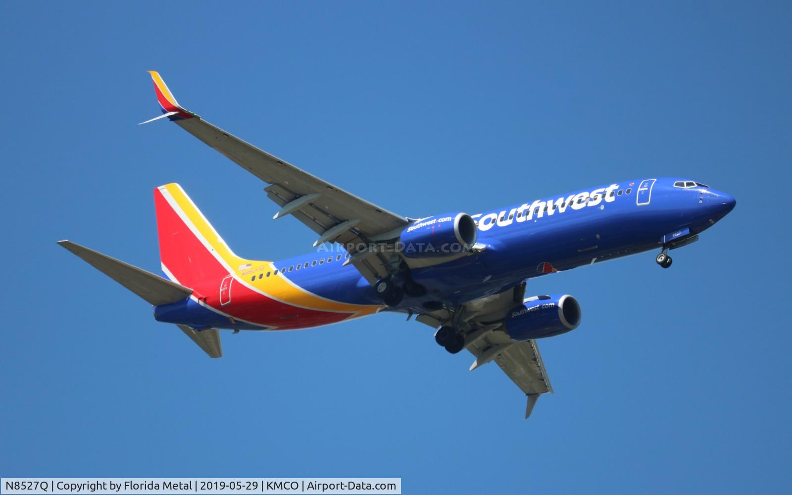 N8527Q, 2017 Boeing 737-8H4 C/N 36946, WN 737-800